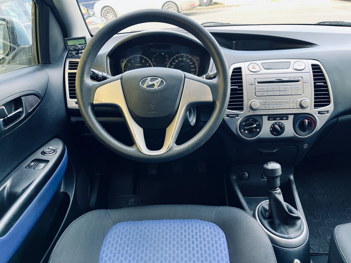 Hyundai i20 1.2 i NAJETO JEN 62 TIS