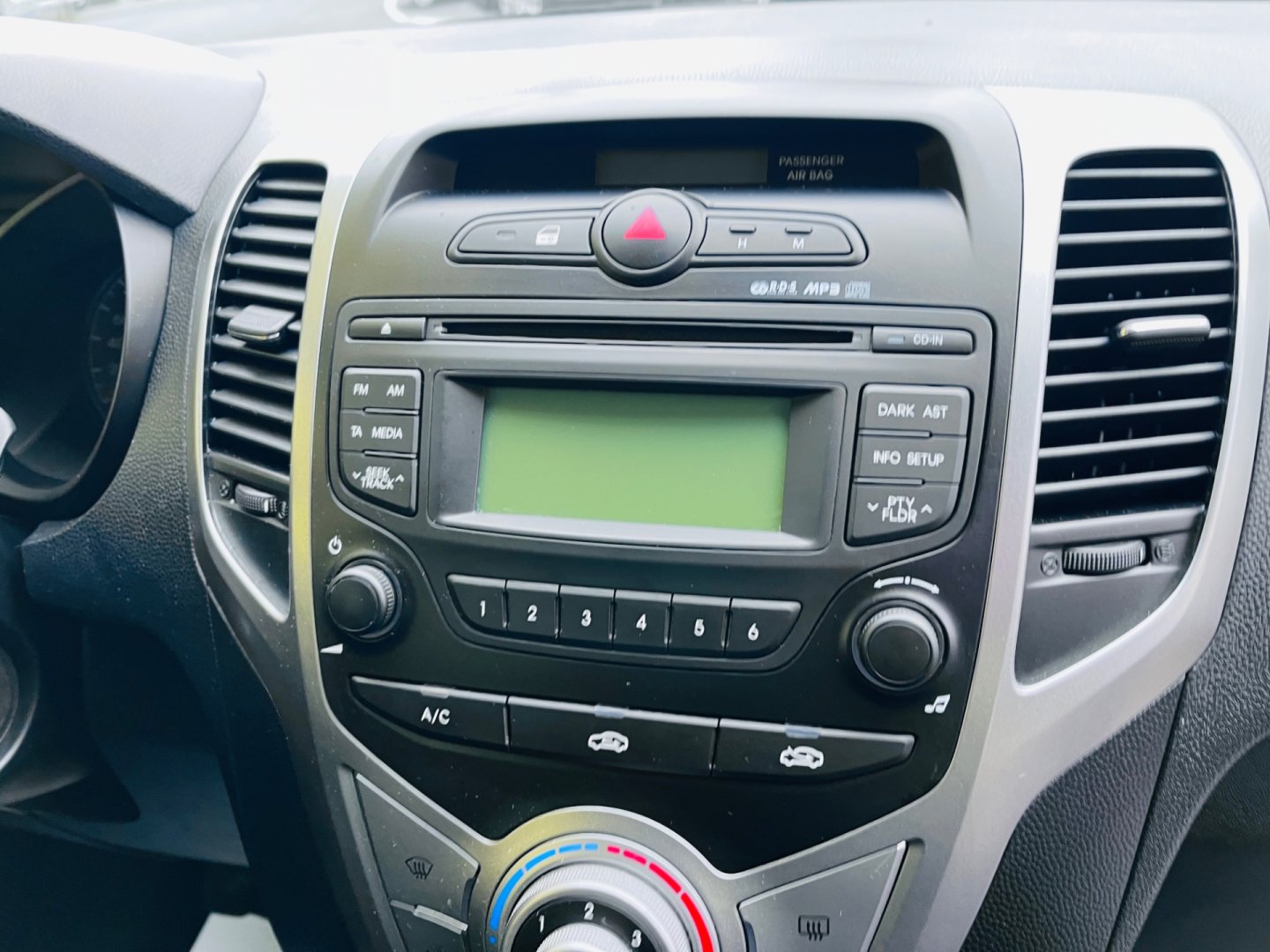 Hyundai ix20 1.4 i BENZÍN NAJETO JEN 81 TIS