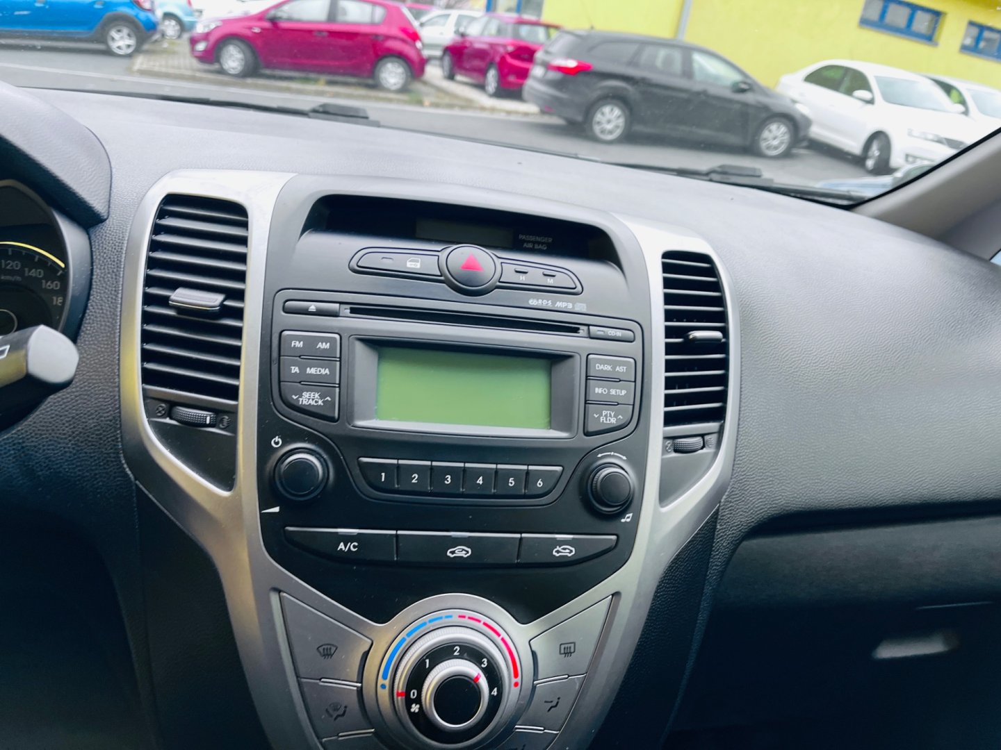 Hyundai ix20 1.4 i BENZÍN NAJETO JEN 81 TIS