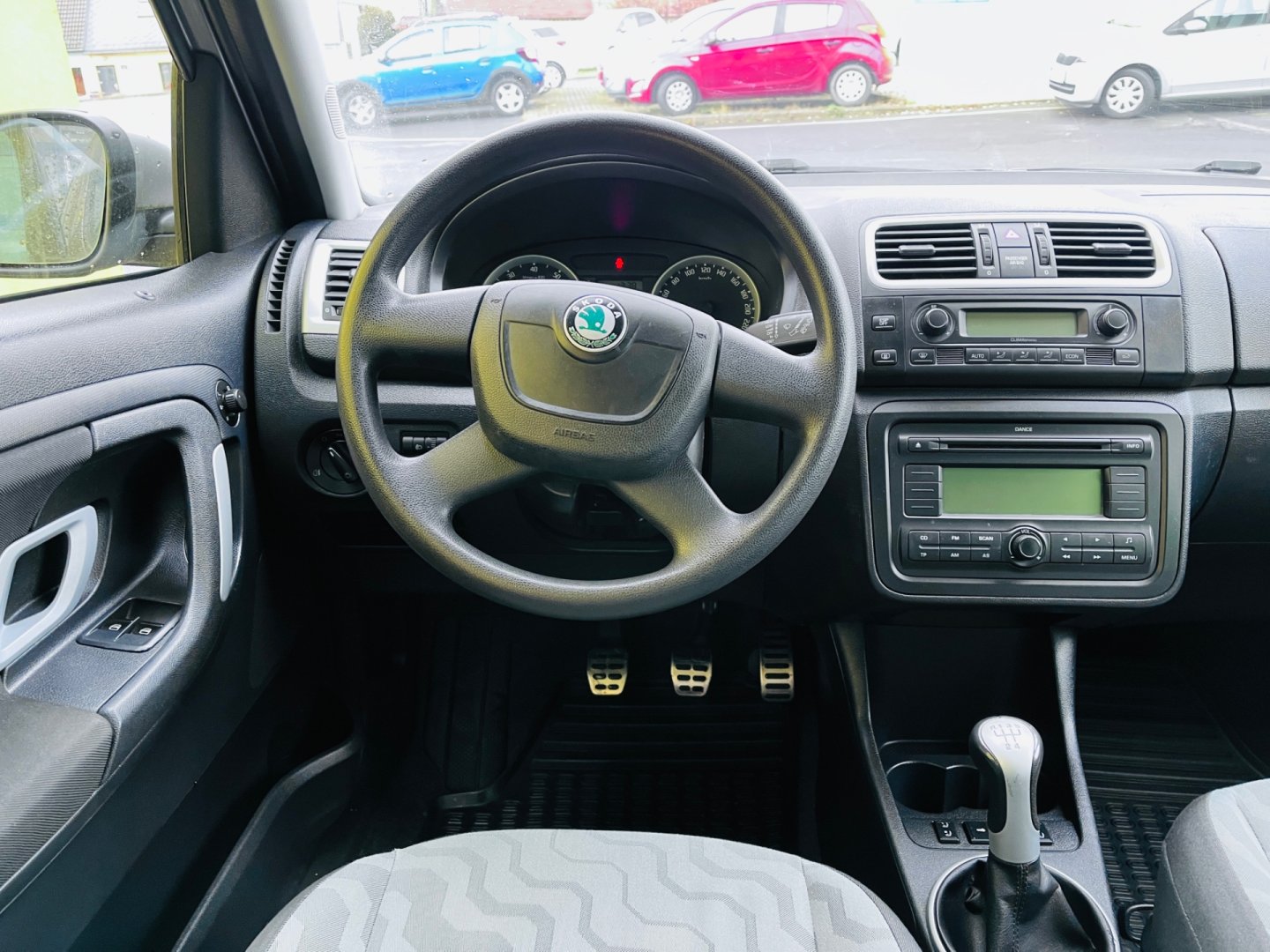 Škoda Roomster 1.2 i BENZÍN 51 KW NAJ 94 TIS