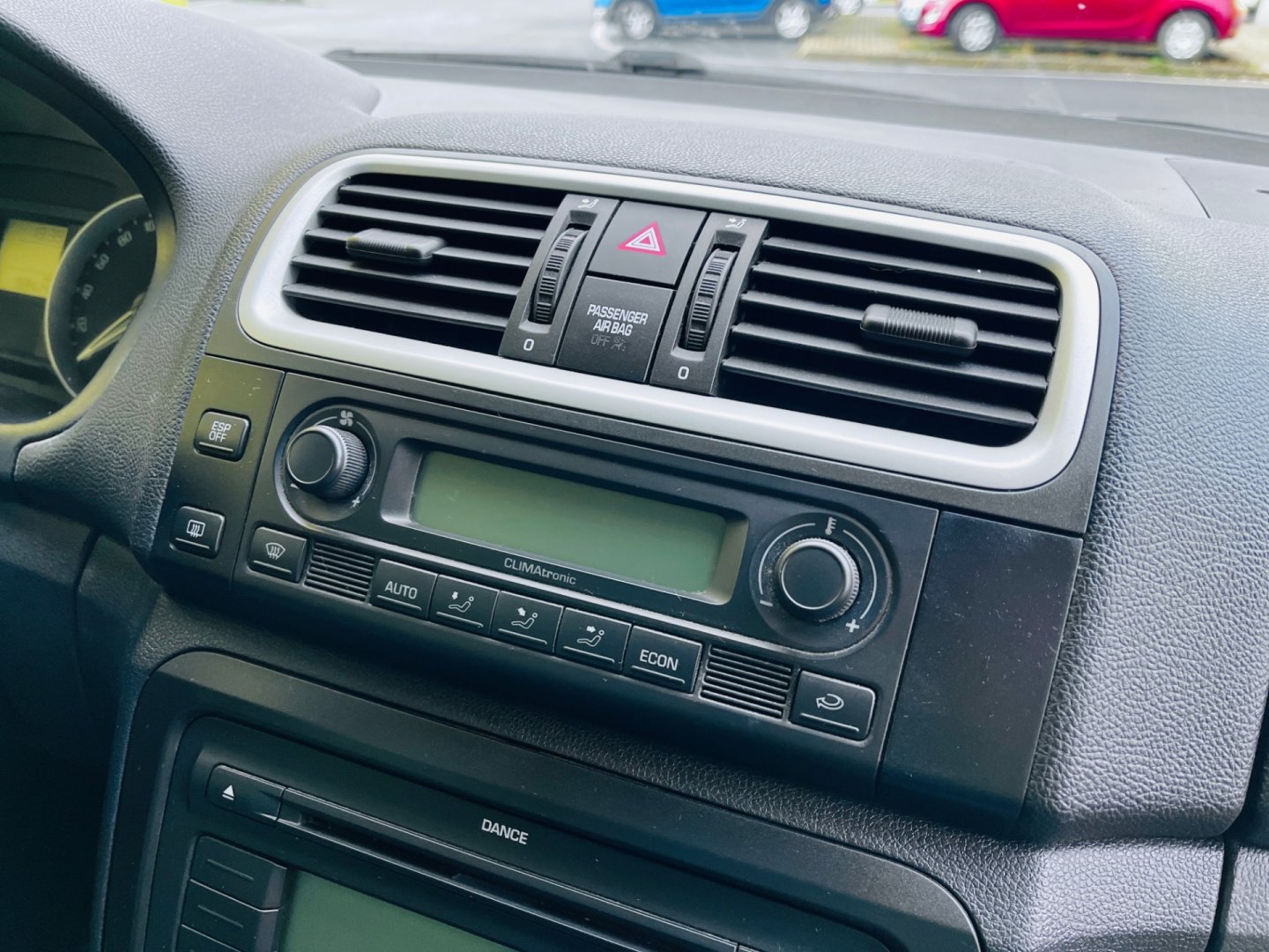 Škoda Roomster 1.2 i BENZÍN 51 KW NAJ 94 TIS