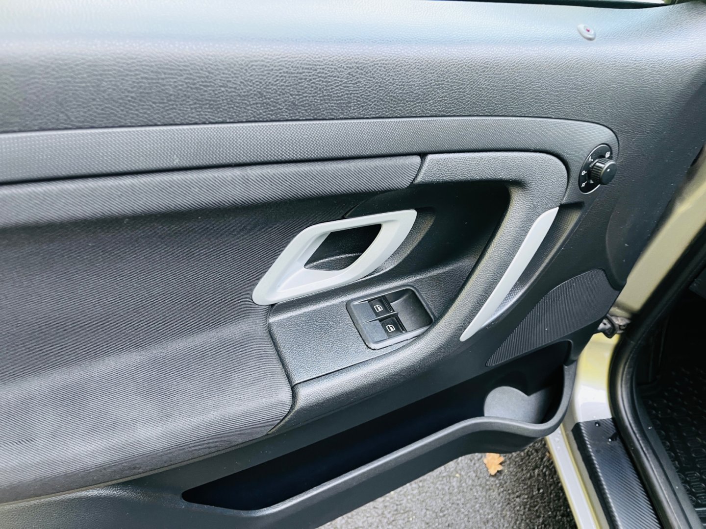 Škoda Roomster 1.2 i BENZÍN 51 KW NAJ 94 TIS
