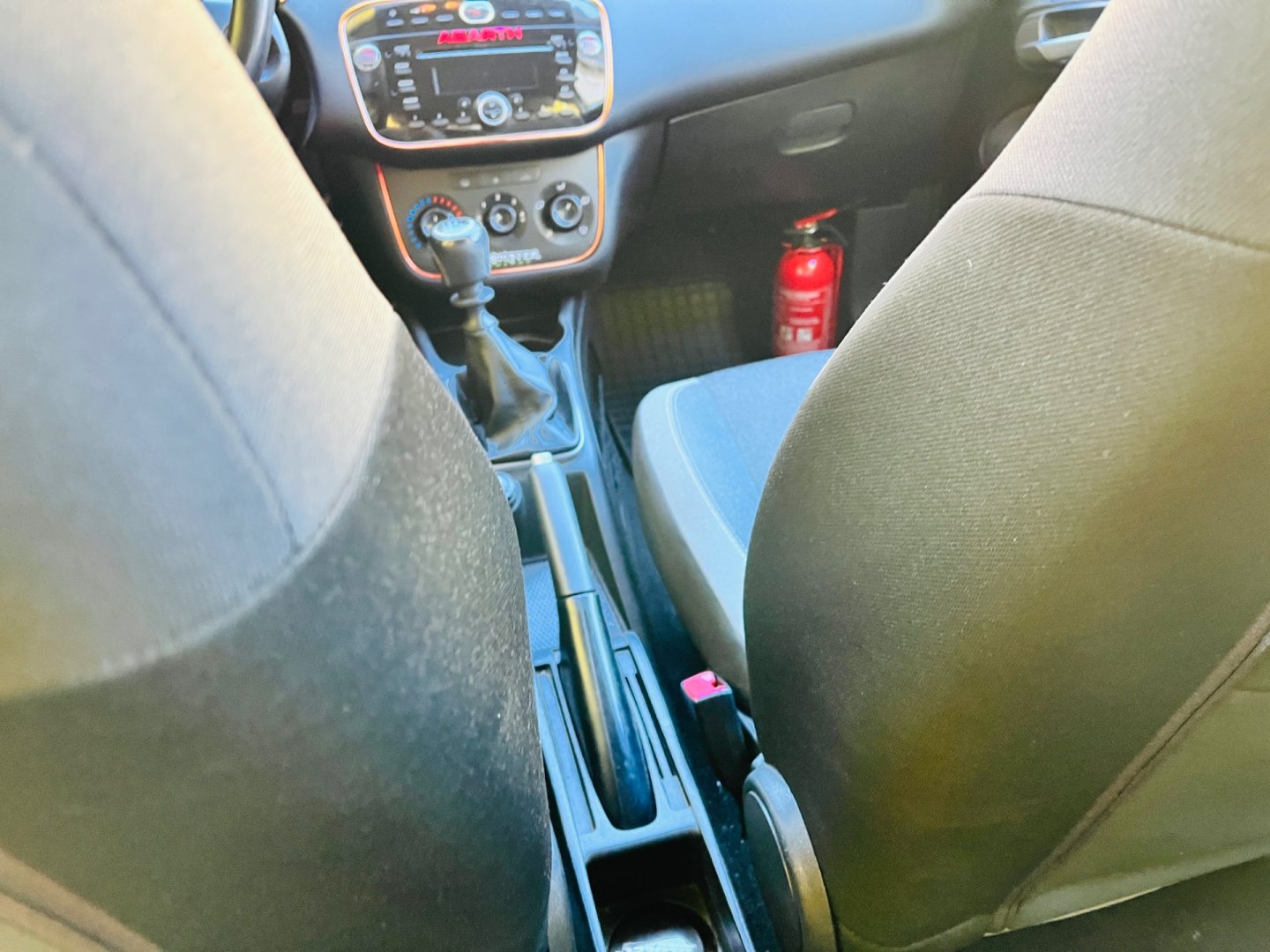 Fiat Punto 1.2 i BENZÍN ALU KOLA