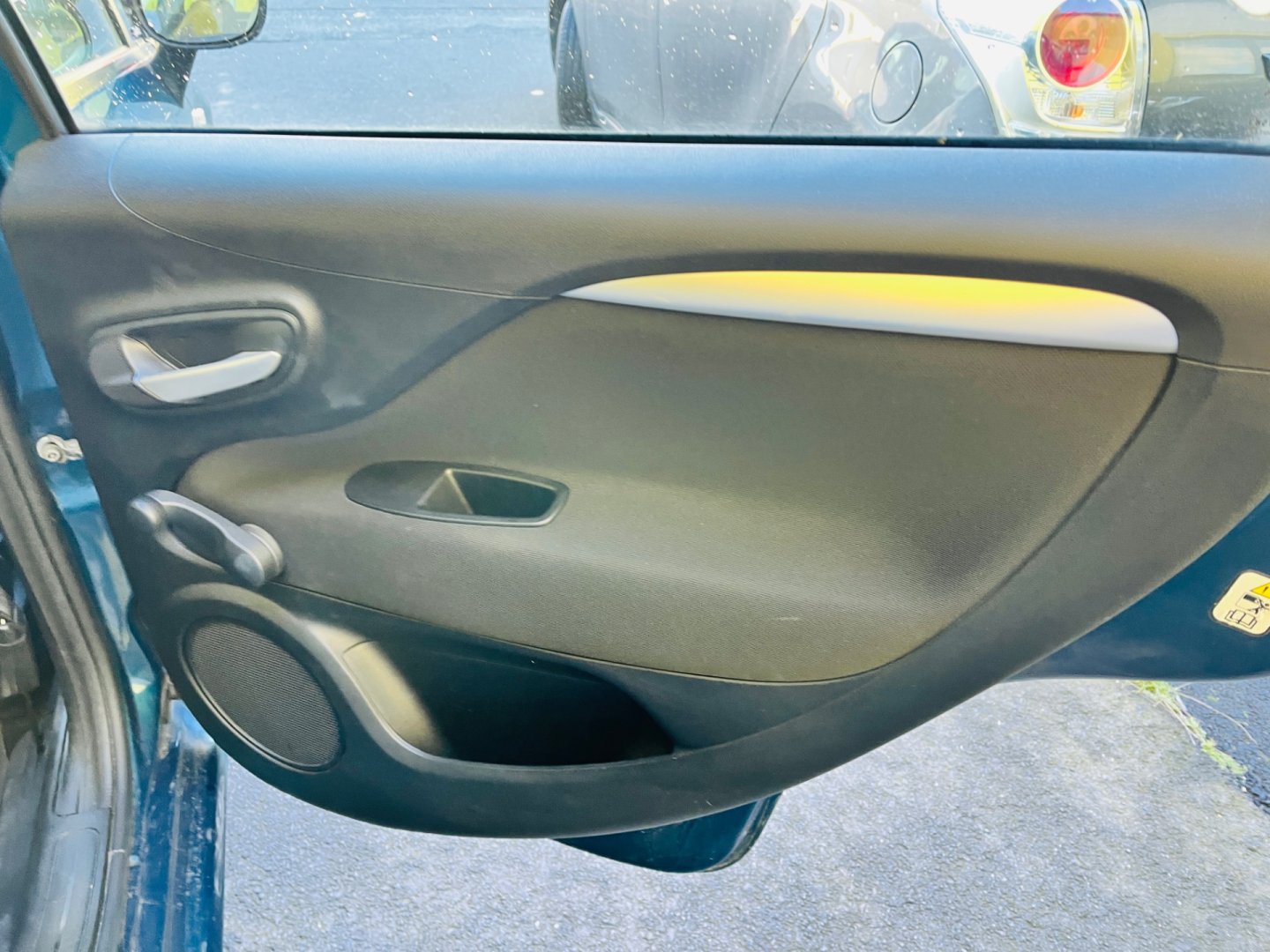 Fiat Punto 1.2 i BENZÍN ALU KOLA