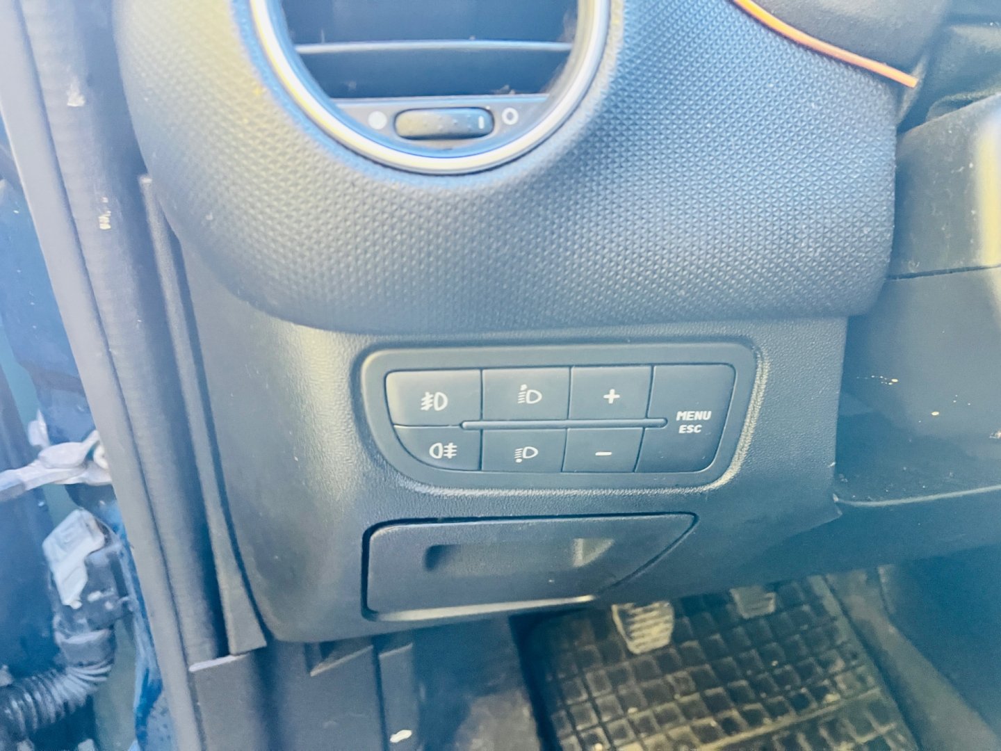 Fiat Punto 1.2 i BENZÍN ALU KOLA