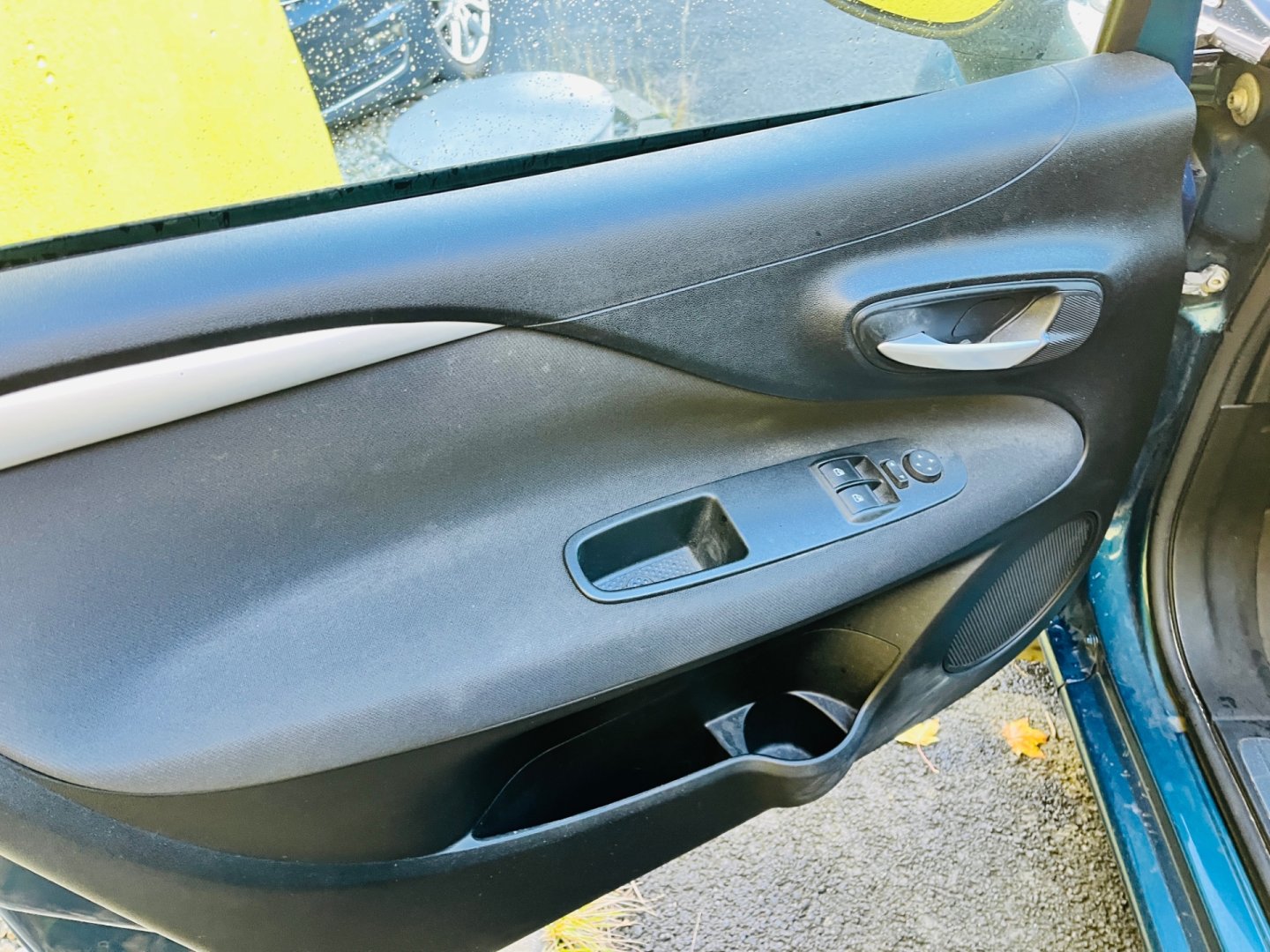 Fiat Punto 1.2 i BENZÍN ALU KOLA