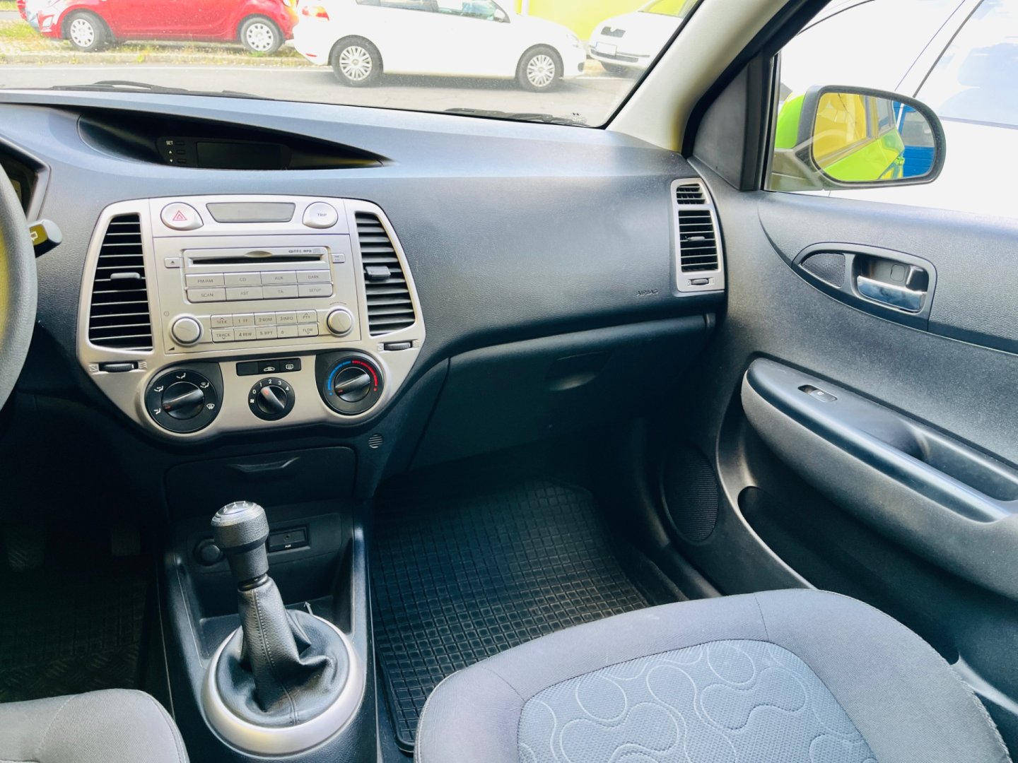 Hyundai i20 1.2 i BENZÍN NAJETO JEN 42 TIS