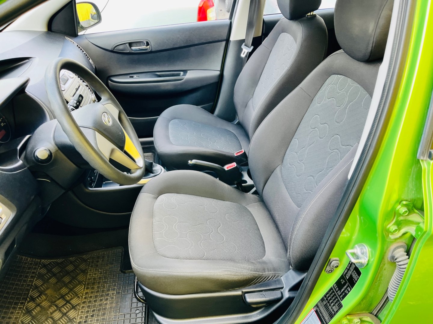 Hyundai i20 1.2 i BENZÍN NAJETO JEN 42 TIS