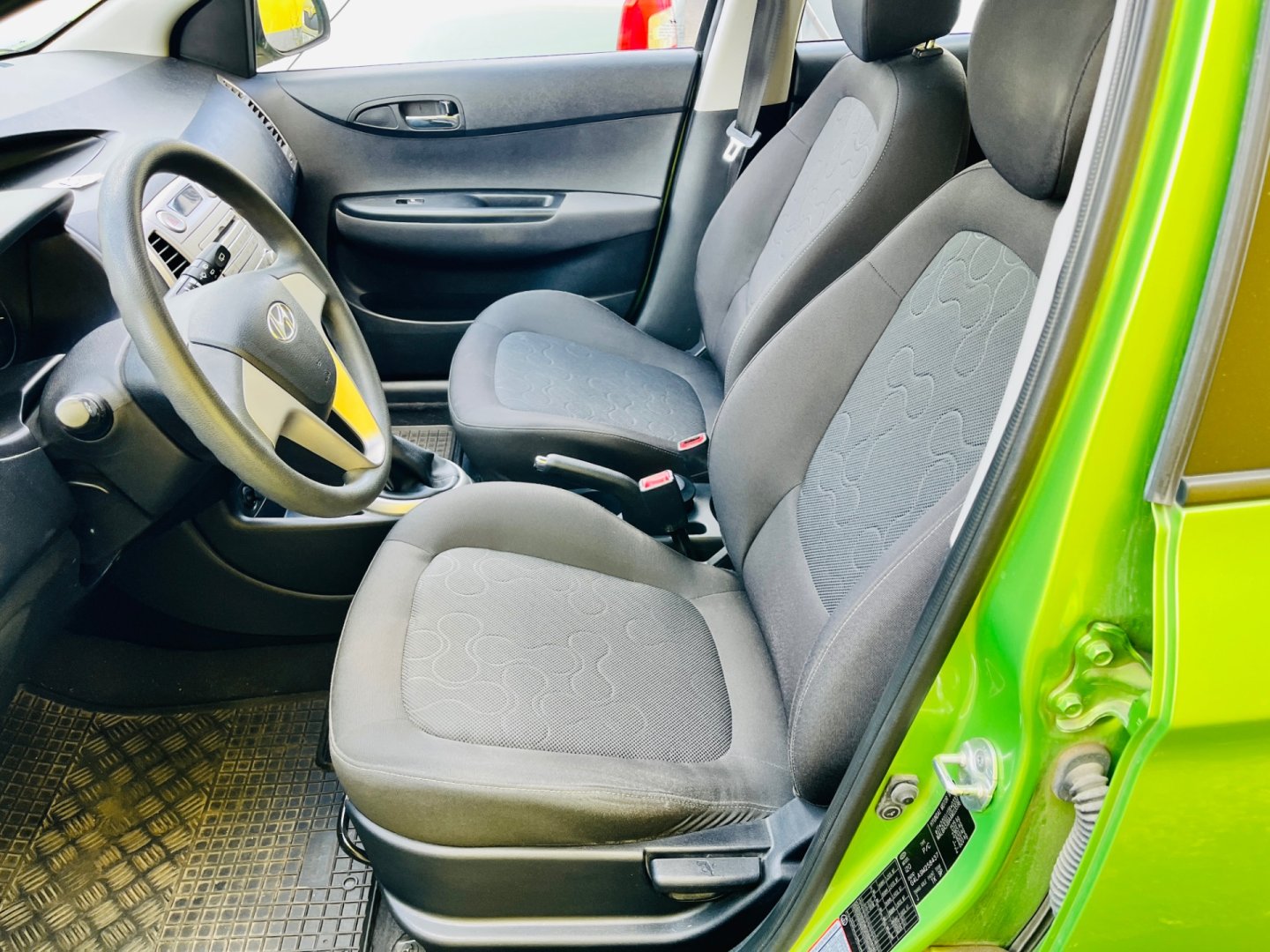 Hyundai i20 1.2 i BENZÍN NAJETO JEN 42 TIS