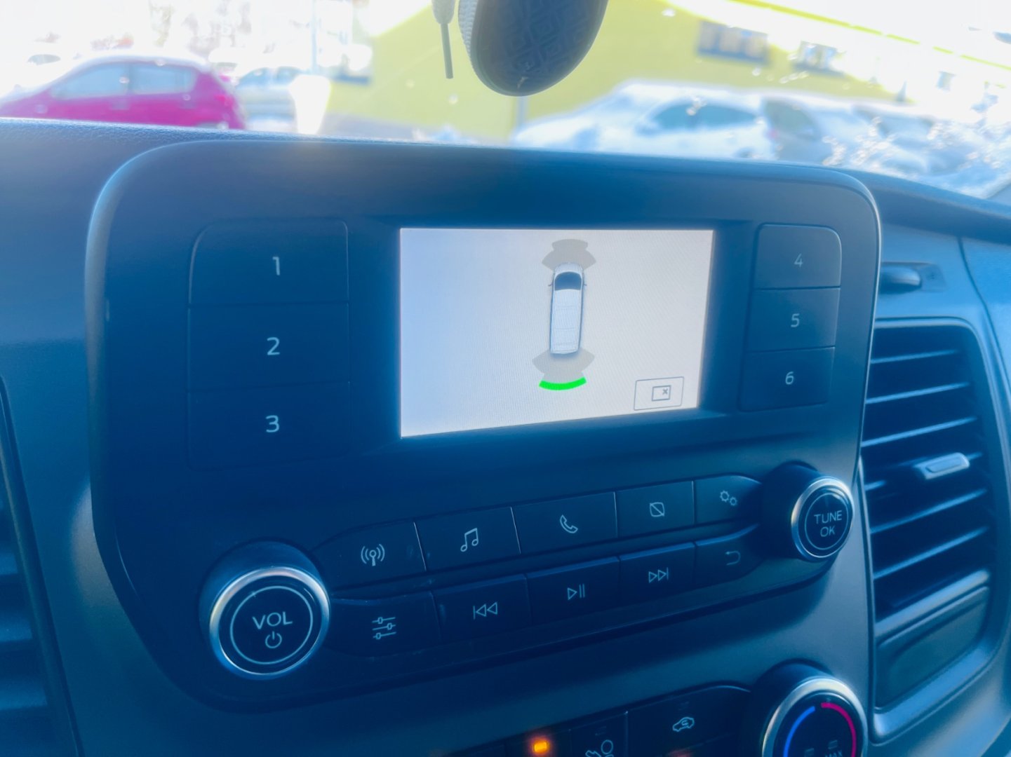 Ford Transit Custom 2.0 TDDi 96 kW AUTOMAT 9 MÍST