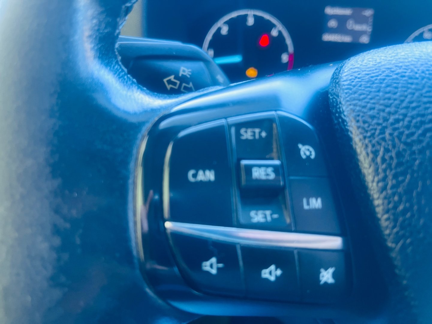 Ford Transit Custom 2.0 TDDi 96 kW AUTOMAT 9 MÍST