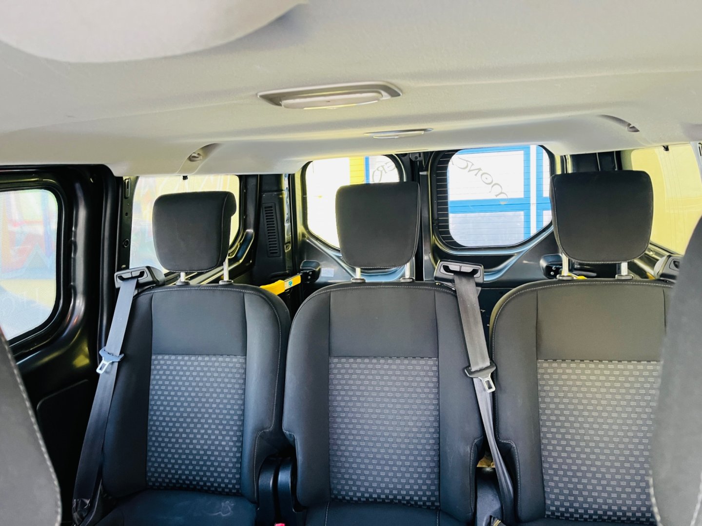 Ford Transit Custom 2.0 TDDi 96 kW AUTOMAT 9 MÍST