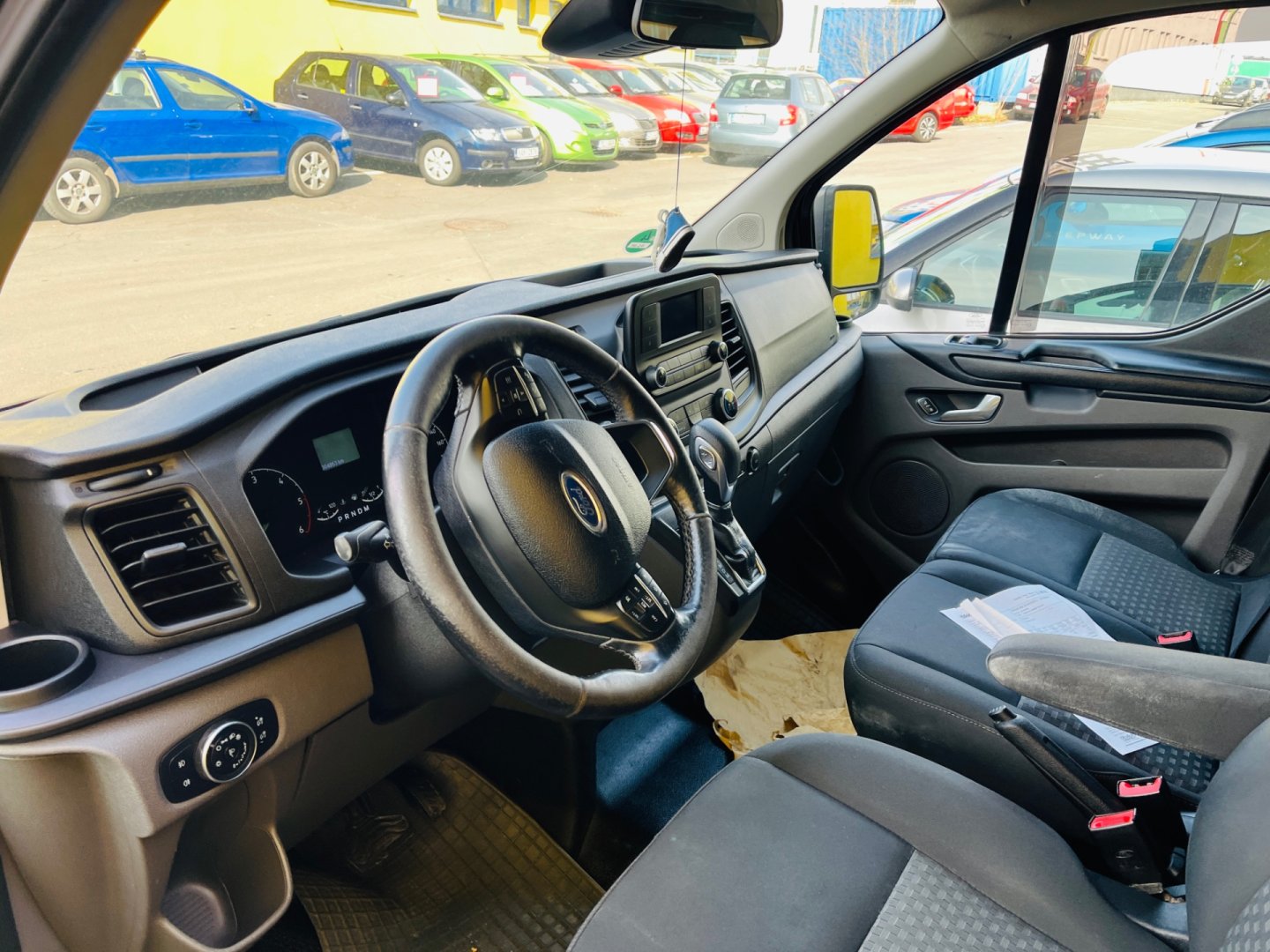 Ford Transit Custom 2.0 TDDi 96 kW AUTOMAT 9 MÍST