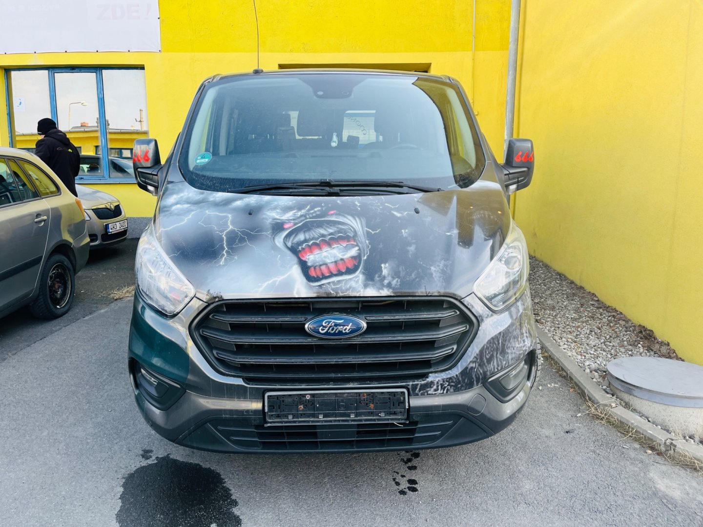 Ford Transit Custom 2.0 TDDi 96 kW AUTOMAT 9 MÍST