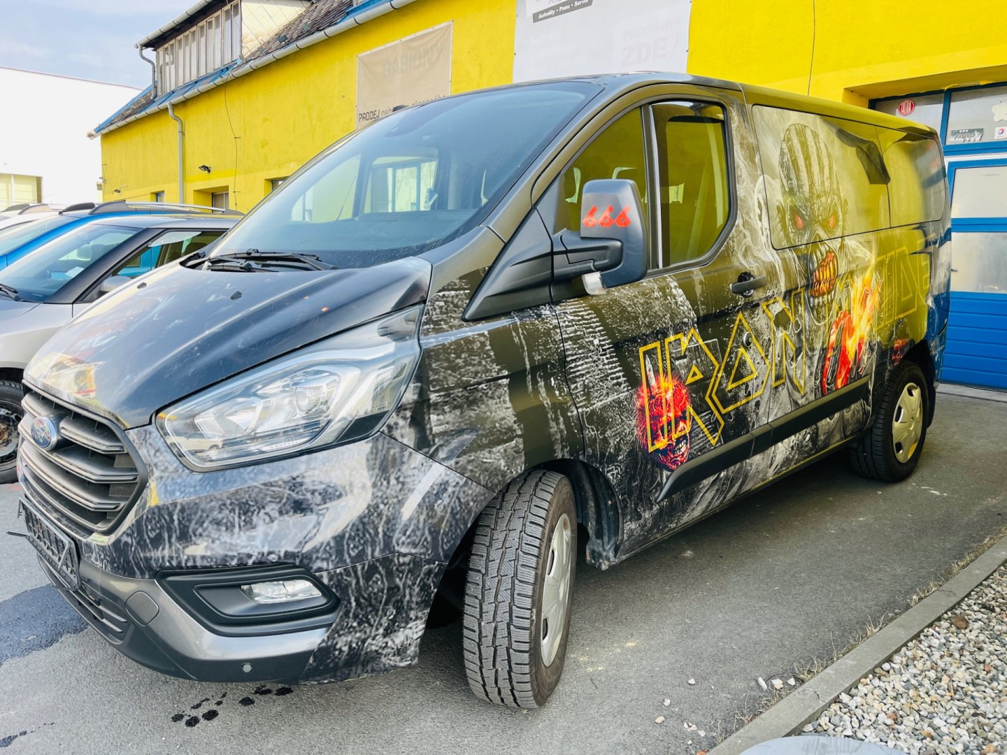 Ford Transit Custom 2.0 TDDi 96 kW AUTOMAT 9 MÍST