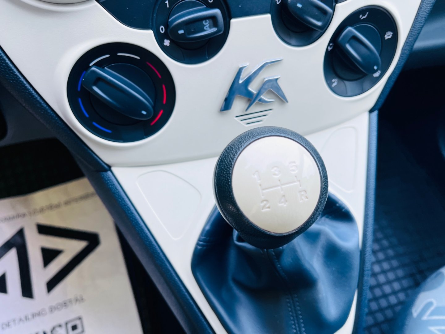 Ford Ka 1,2 i BENZÍN