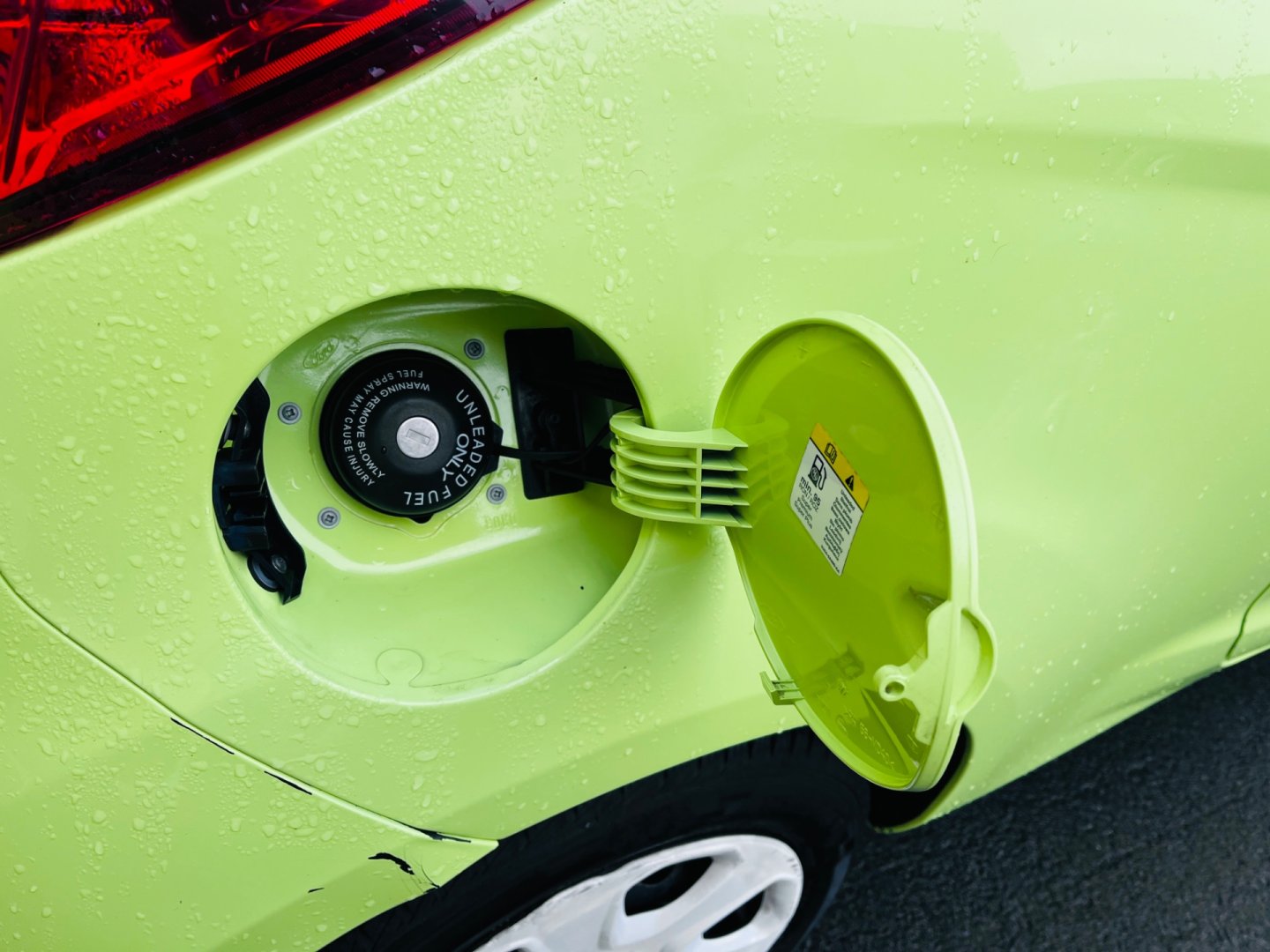 Ford Ka 1,2 i BENZÍN