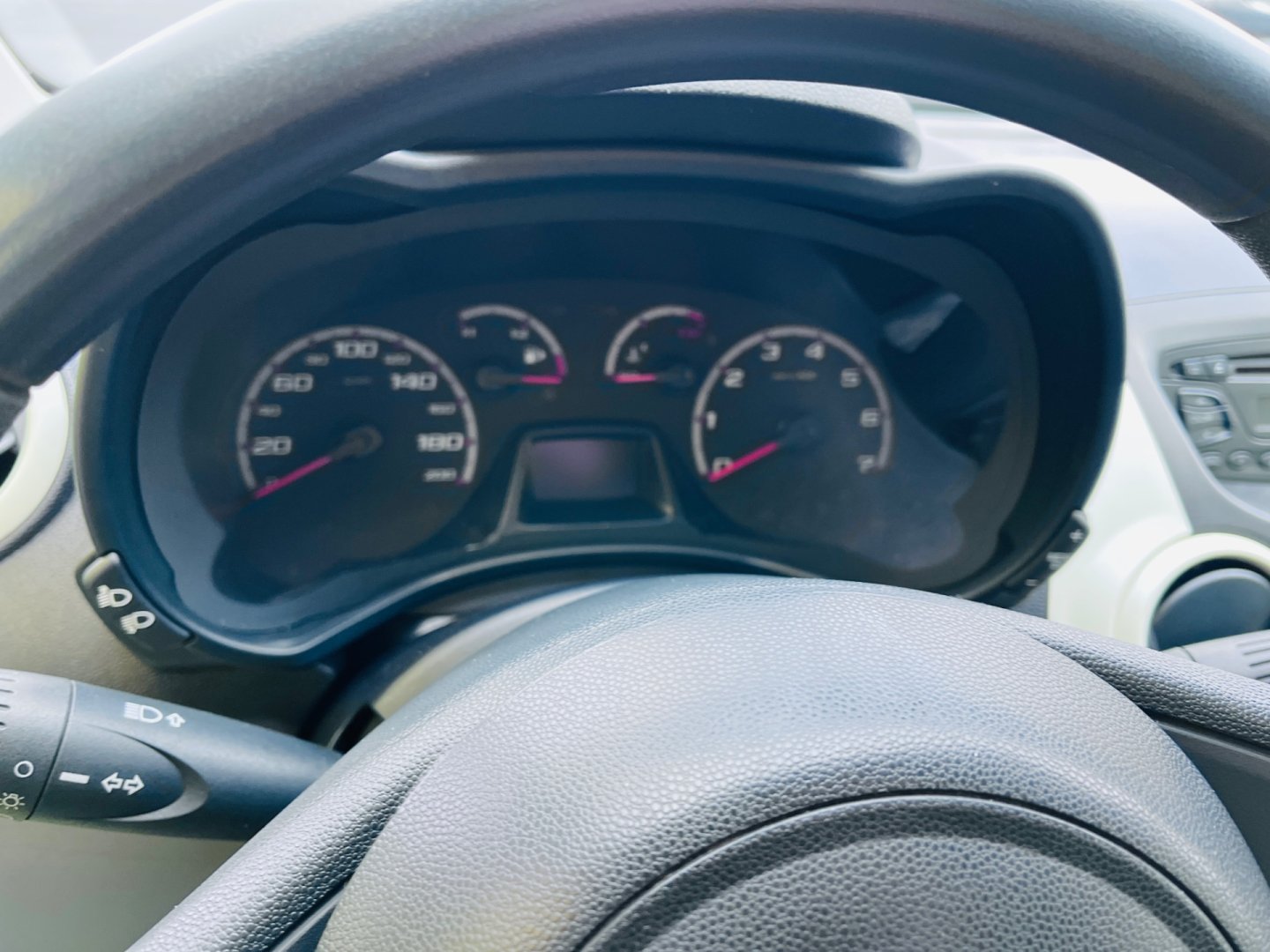 Ford Ka 1,2 i BENZÍN