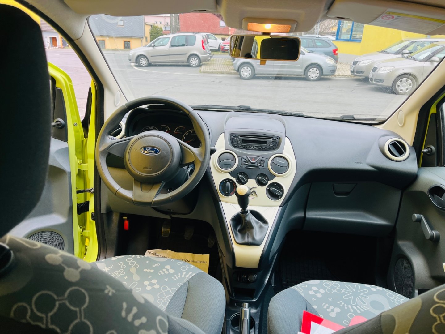 Ford Ka 1,2 i BENZÍN