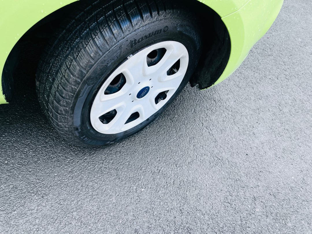 Ford Ka 1,2 i BENZÍN