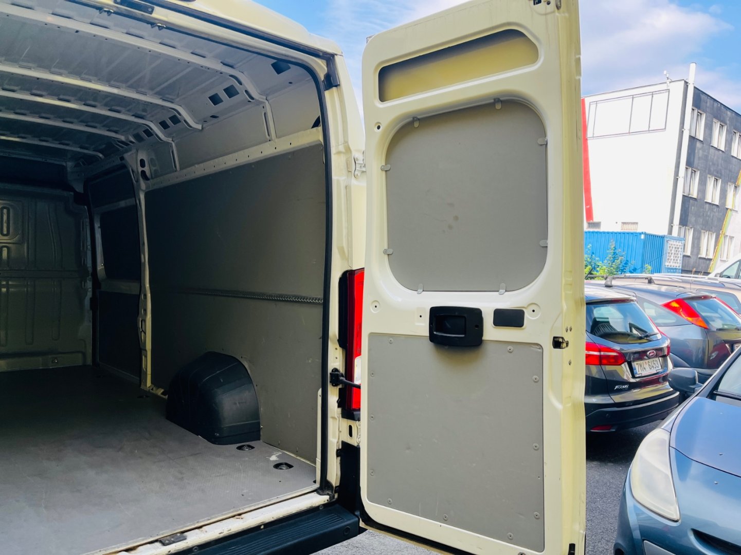 Citroën Jumper 2.2 FG35 L4H2 NAJETO JEN 75TIS