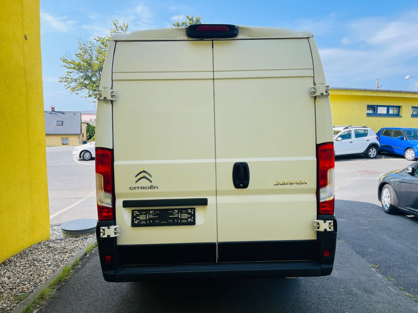 Citroën Jumper 2.2 FG35 L4H2 NAJETO JEN 75TIS