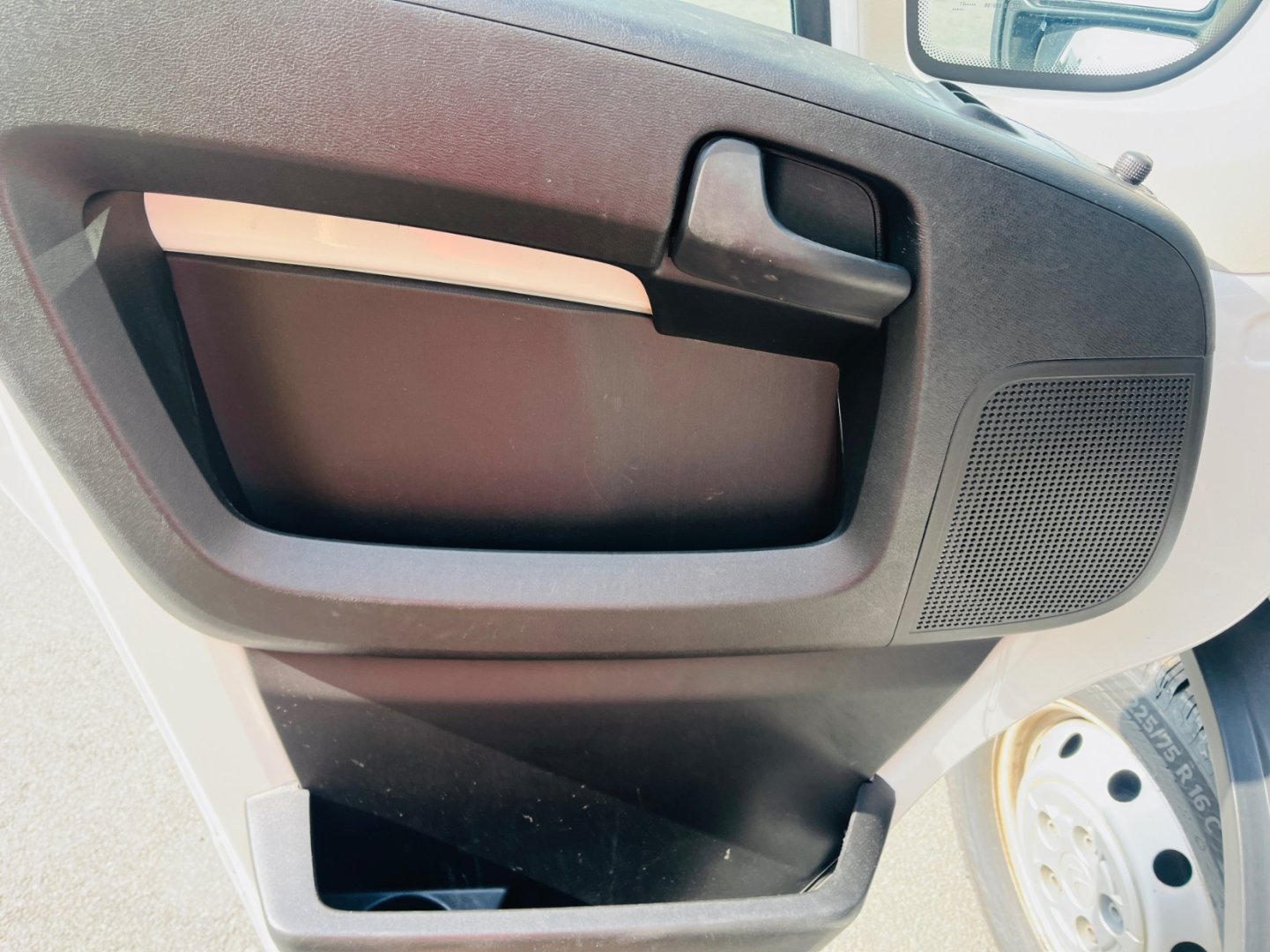 Citroën Jumper 2.2 FG35 L4H2 NAJETO JEN 75TIS