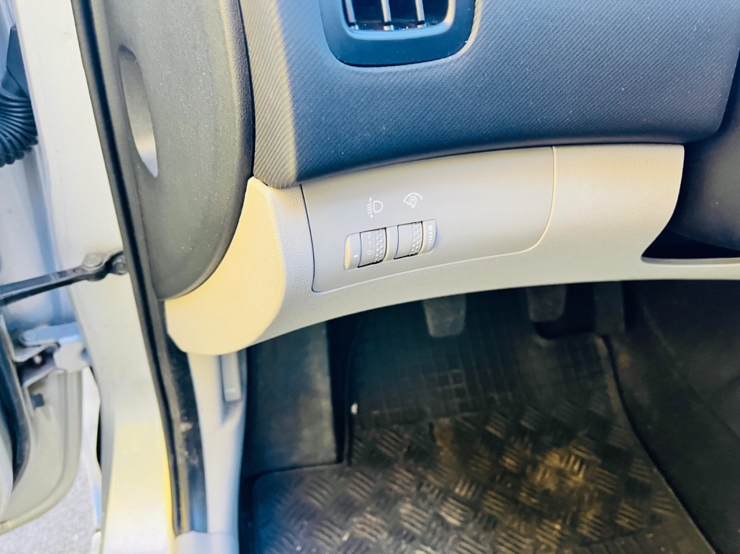 Kia Cee´d 1.4 i BENZÍN