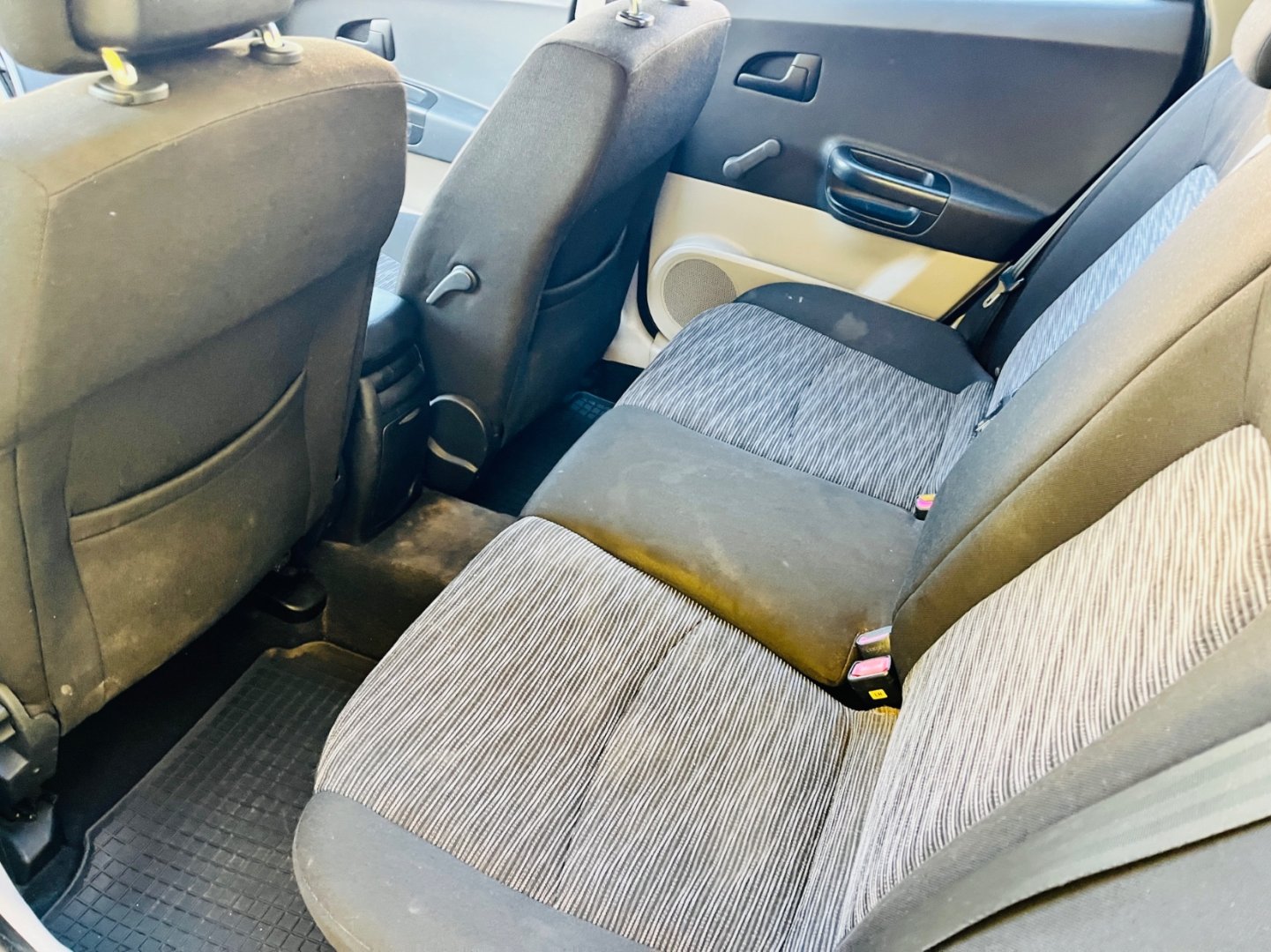 Kia Cee´d 1.4 i BENZÍN