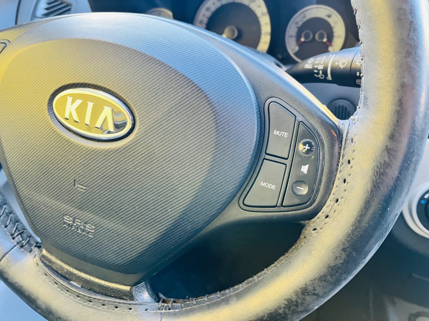 Kia Cee´d 1.4 i BENZÍN