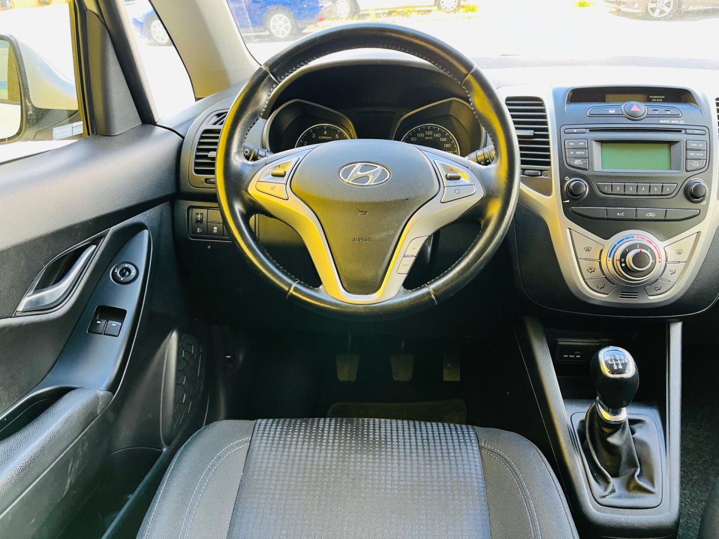 Hyundai ix20 1.4 i BENZÍN NAJETO JEN 93 TIS