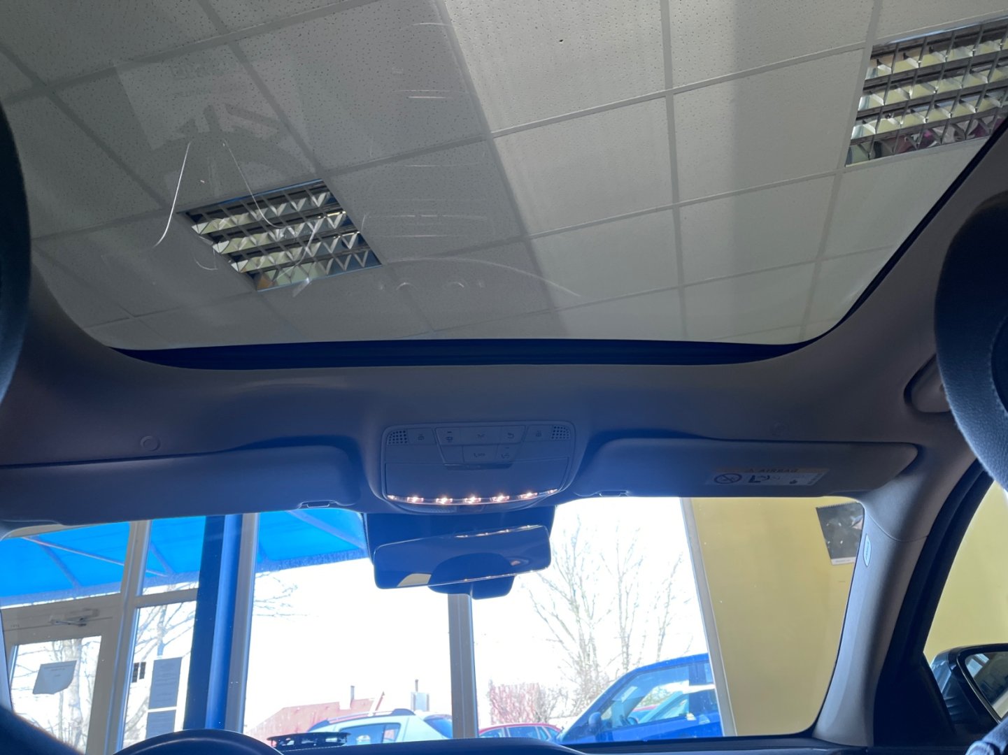 Mercedes-Benz Třídy E 220d  4MATIC 143 kW