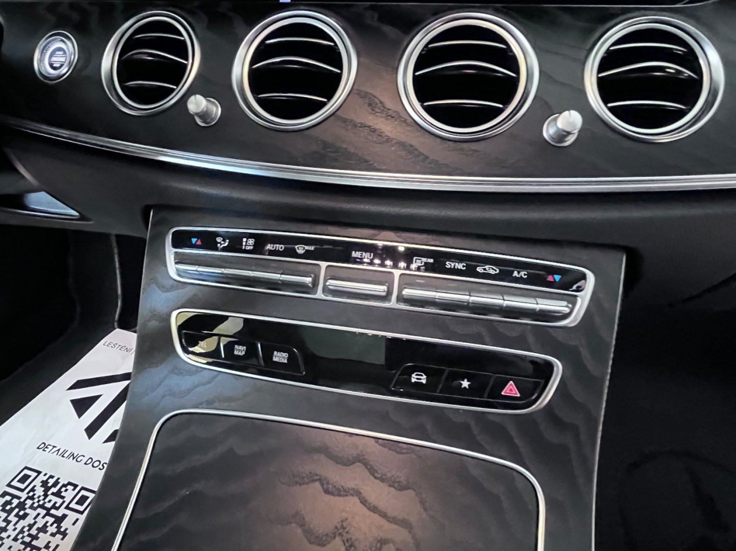 Mercedes-Benz Třídy E 220d  4MATIC 143 kW