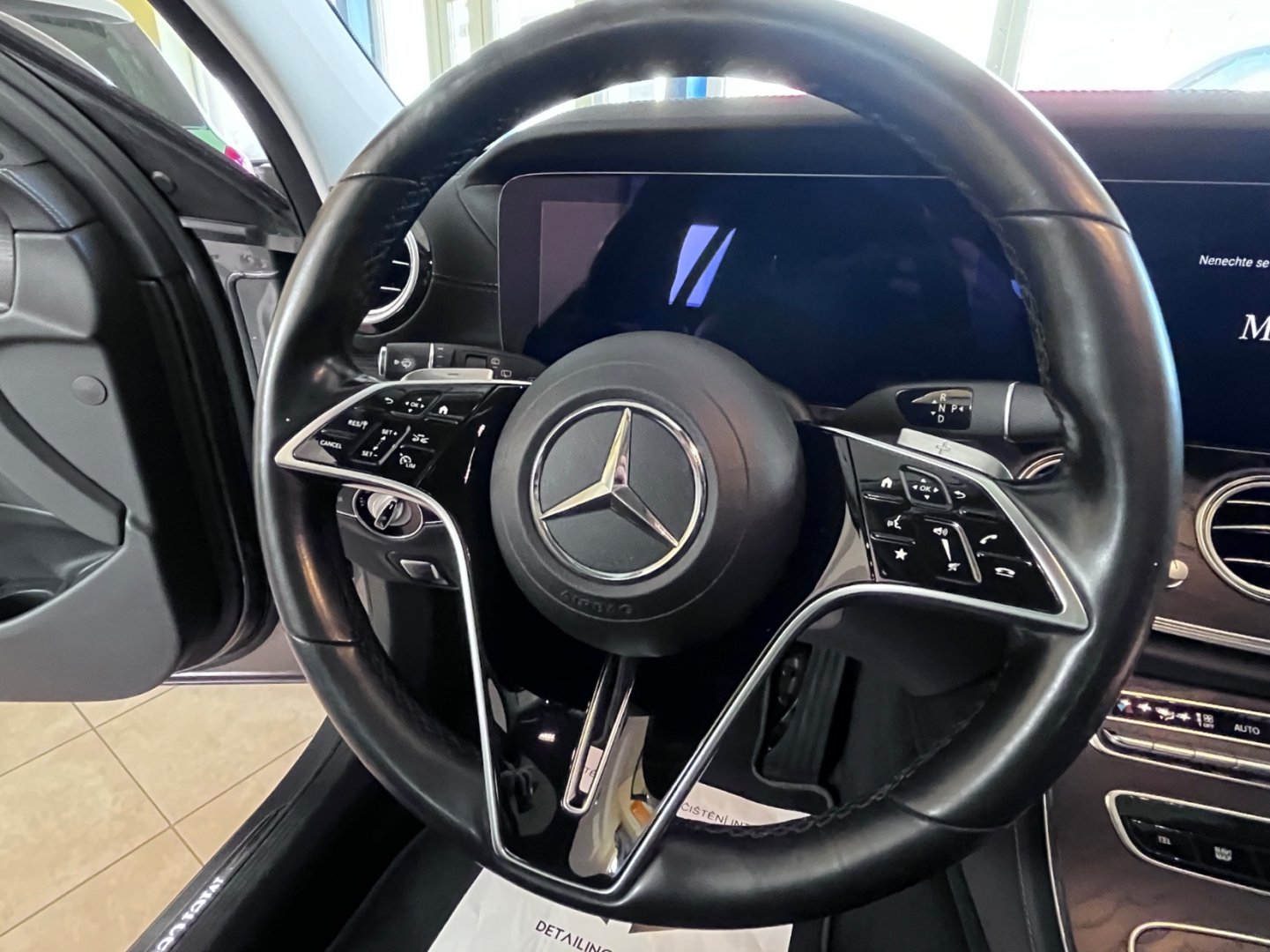 Mercedes-Benz Třídy E 220d  4MATIC 143 kW