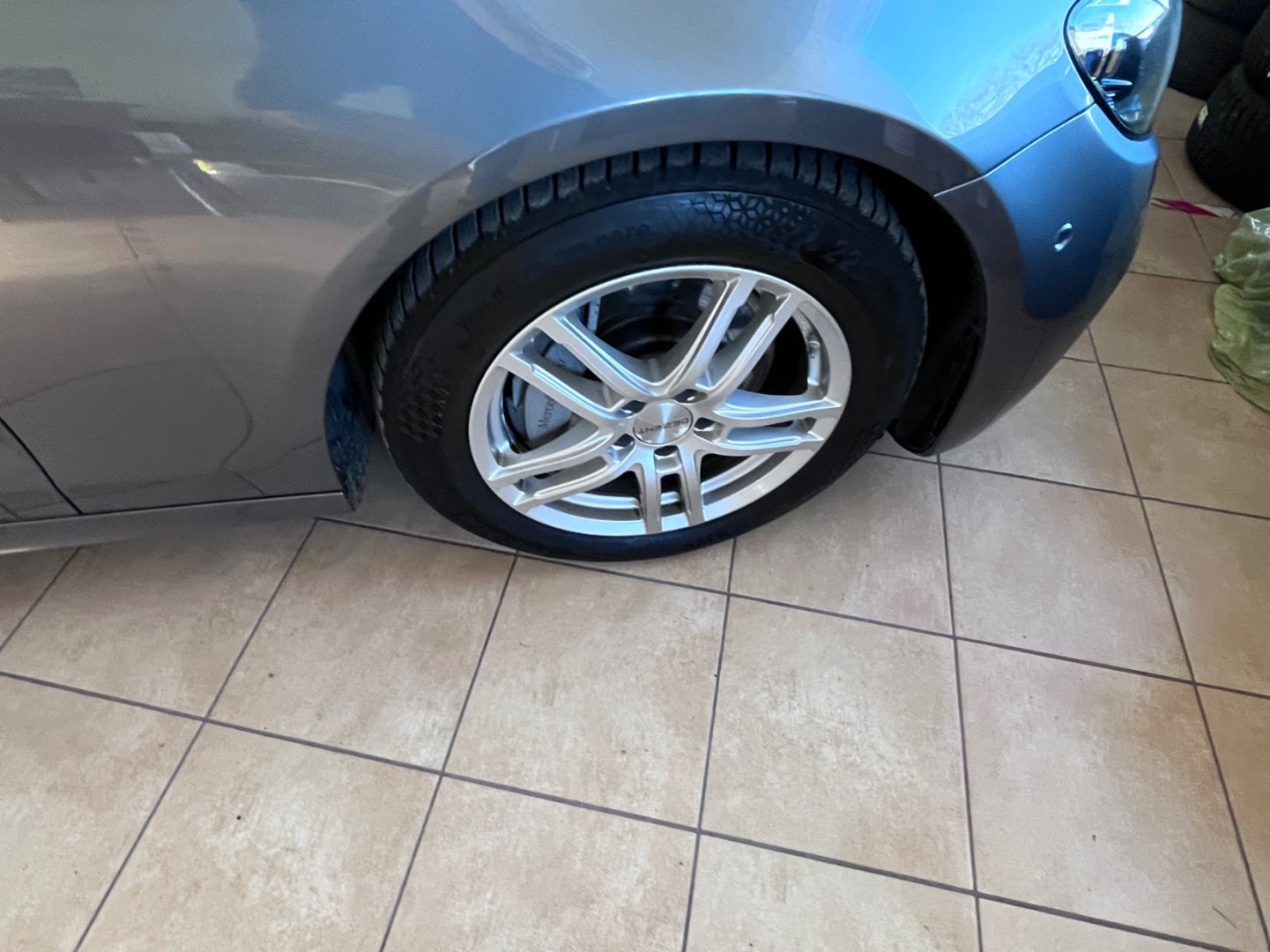 Mercedes-Benz Třídy E 220d  4MATIC 143 kW