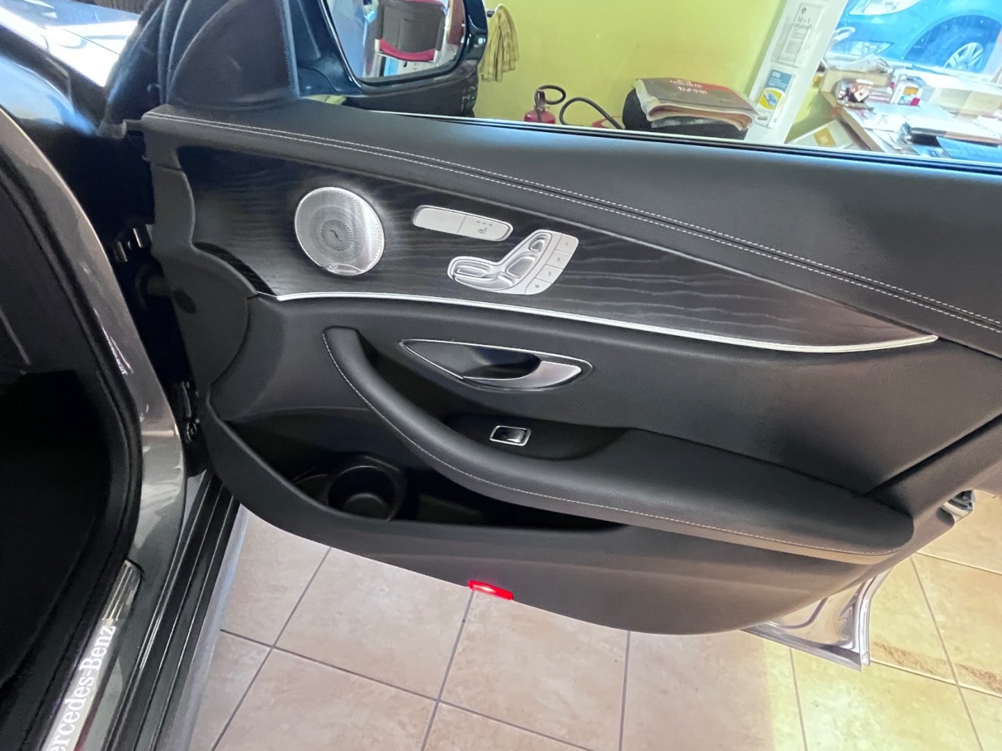 Mercedes-Benz Třídy E 220d  4MATIC 143 kW