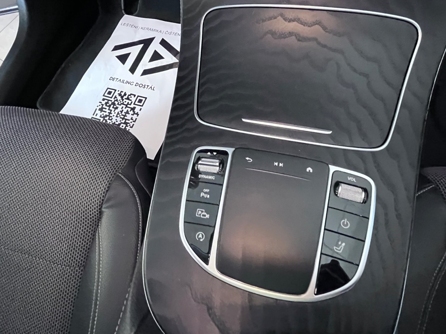 Mercedes-Benz Třídy E 220d  4MATIC 143 kW