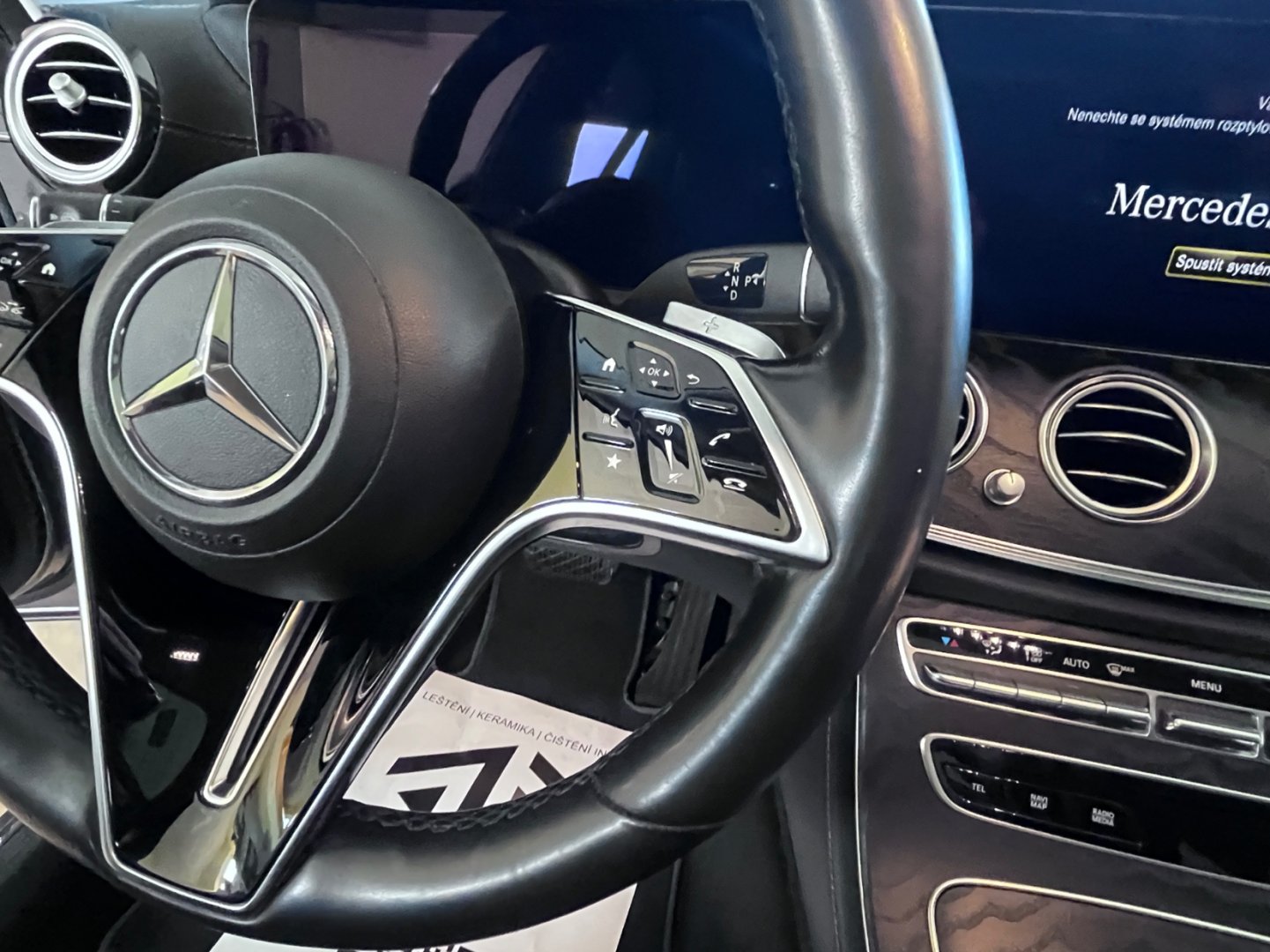 Mercedes-Benz Třídy E 220d  4MATIC 143 kW