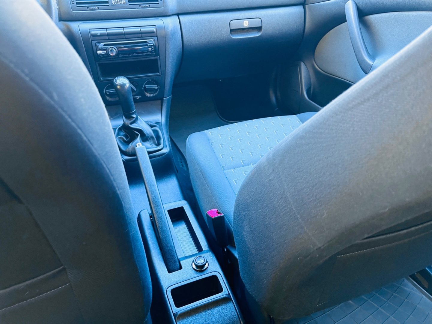 Škoda Octavia 1.6 i BENZÍN NAJ 140 TIS KM