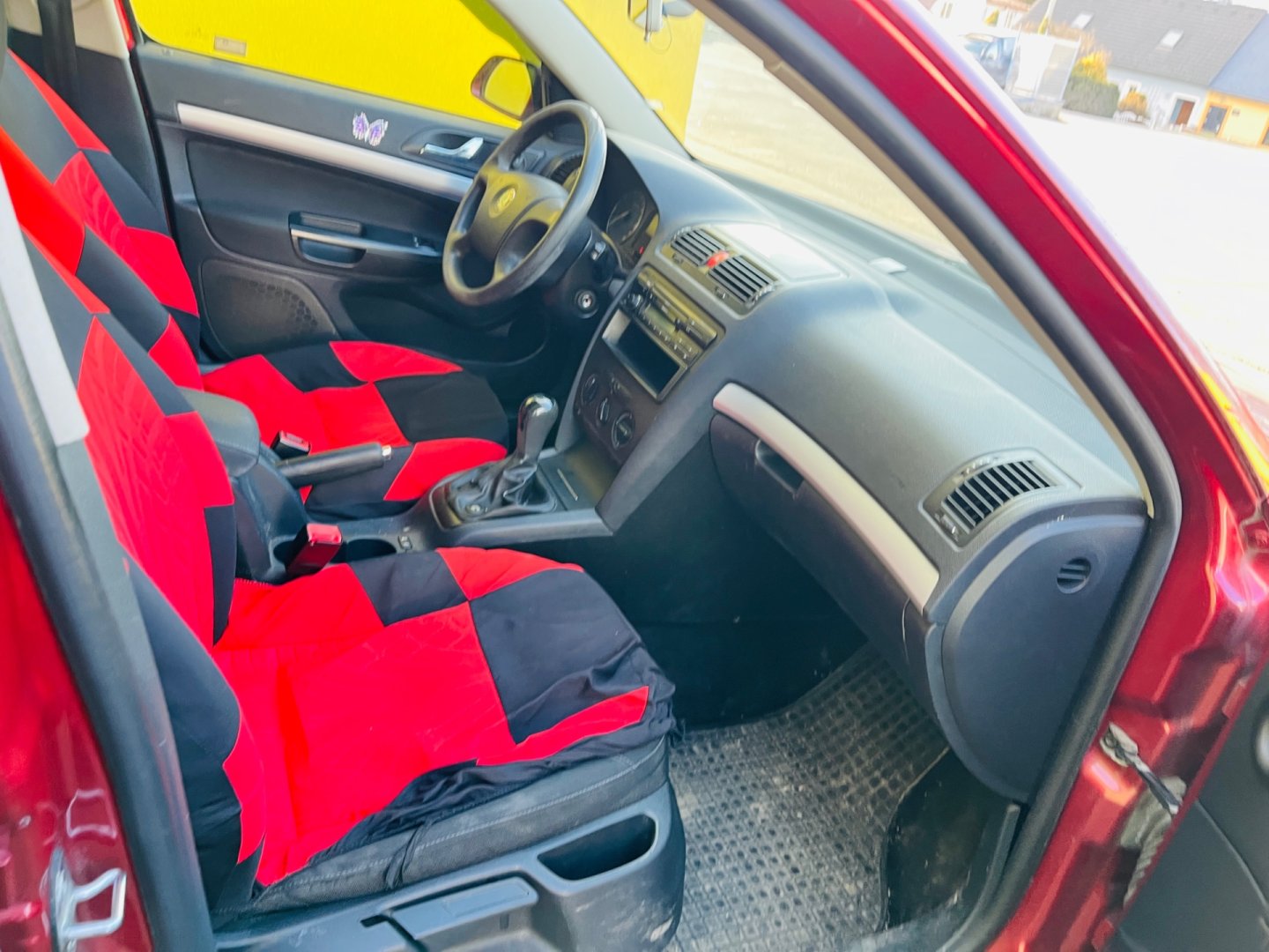 Škoda Octavia 1.6 Mpi STK DO 3/27