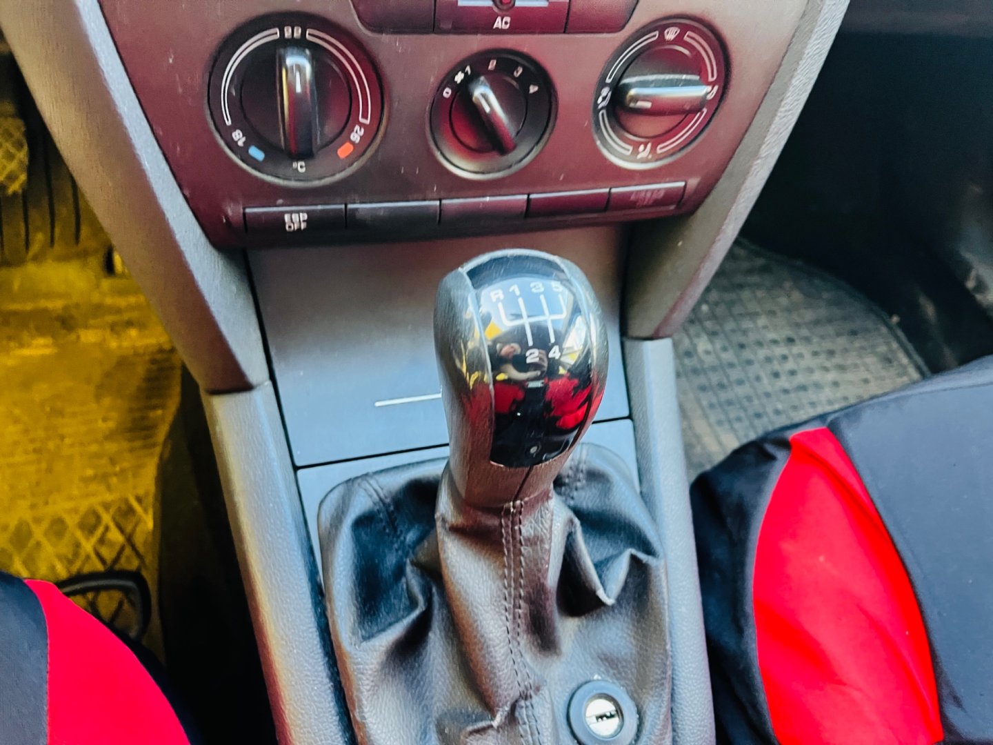 Škoda Octavia 1.6 Mpi STK DO 3/27