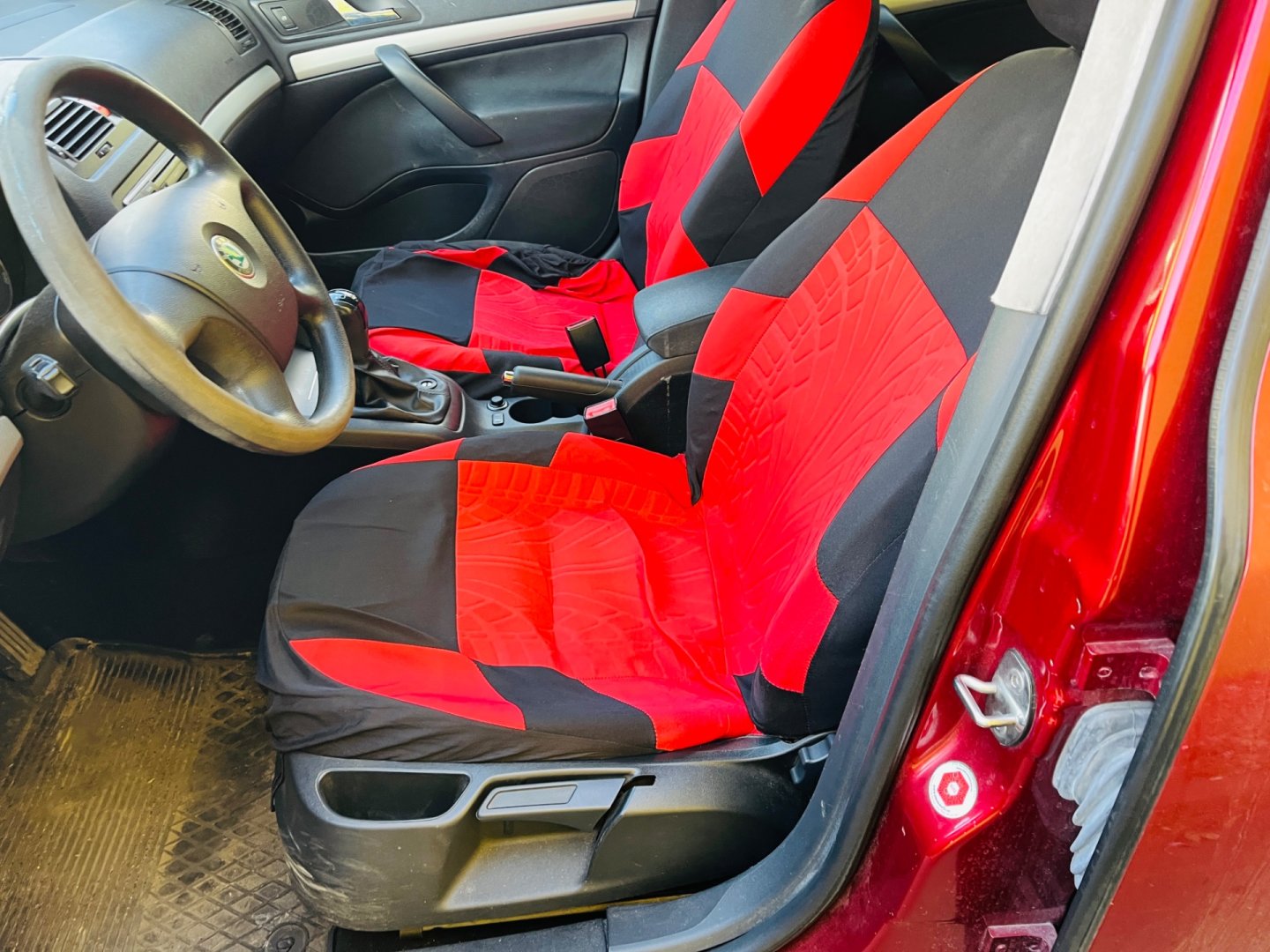 Škoda Octavia 1.6 Mpi STK DO 3/27