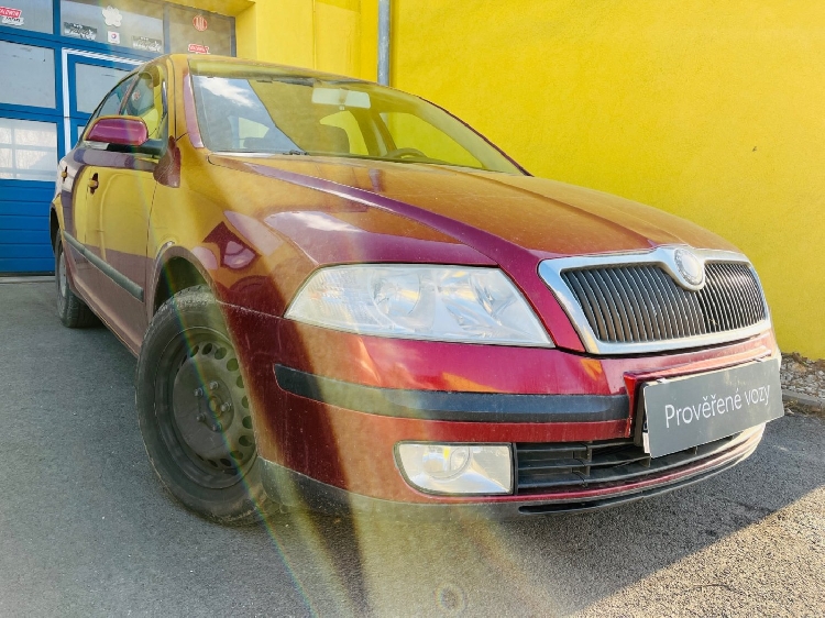 Škoda Octavia 1.6 Mpi STK DO 3/27
