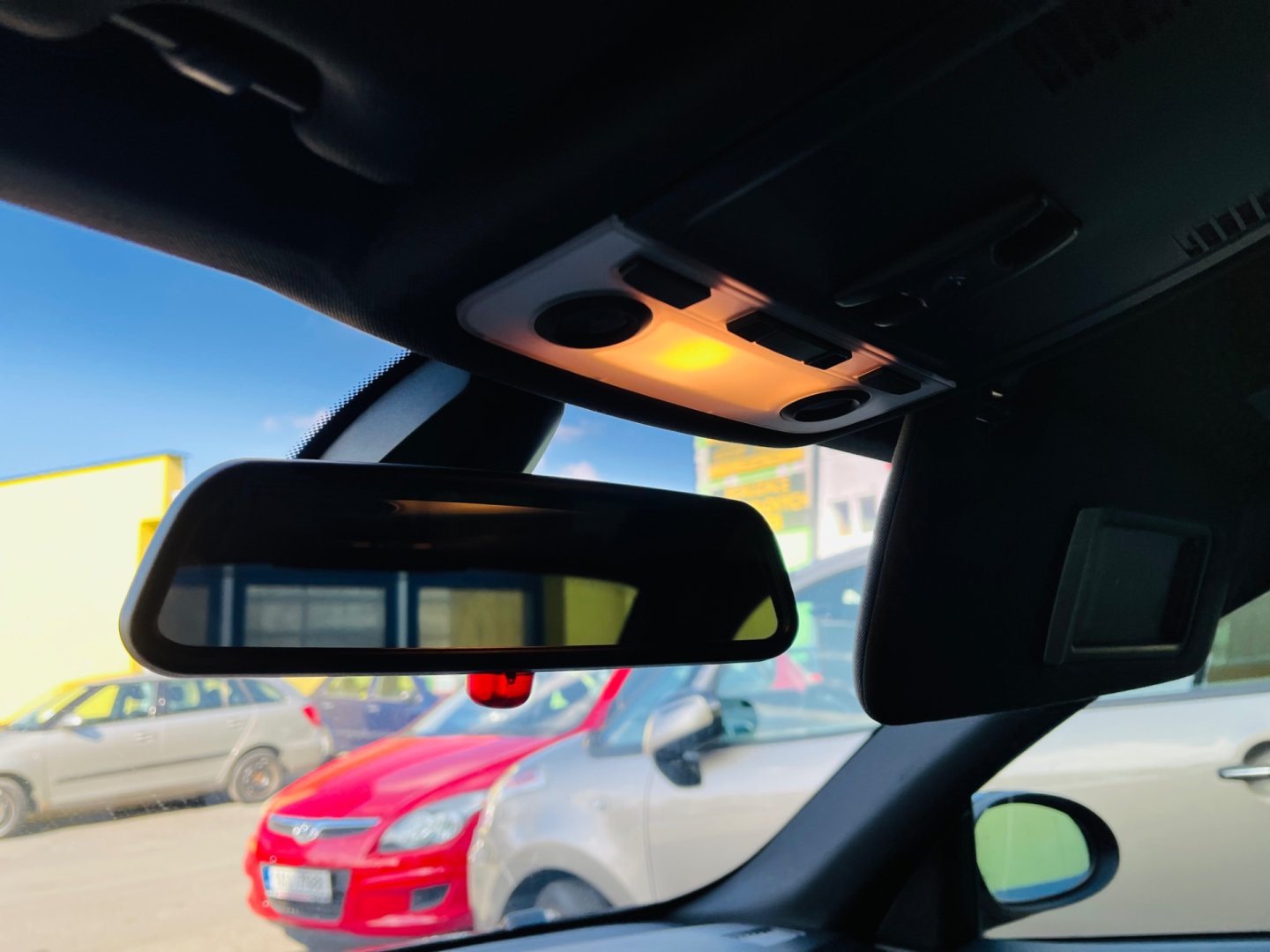 BMW Řada 3 3.0 i BENZÍN 225 kW