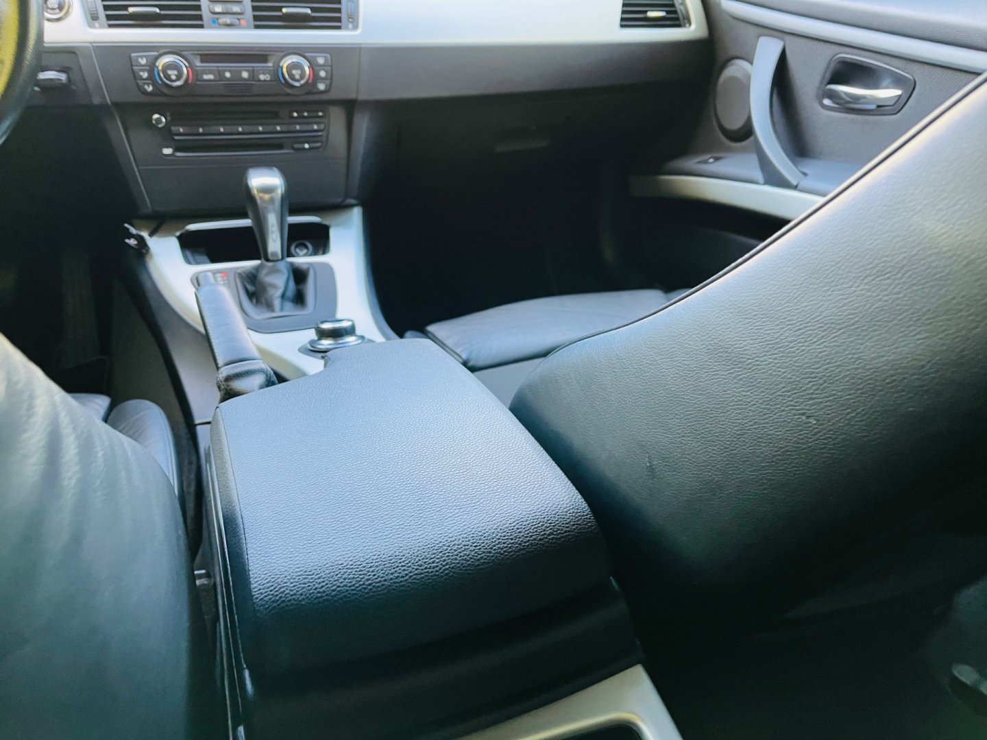 BMW Řada 3 3.0 i BENZÍN 225 kW