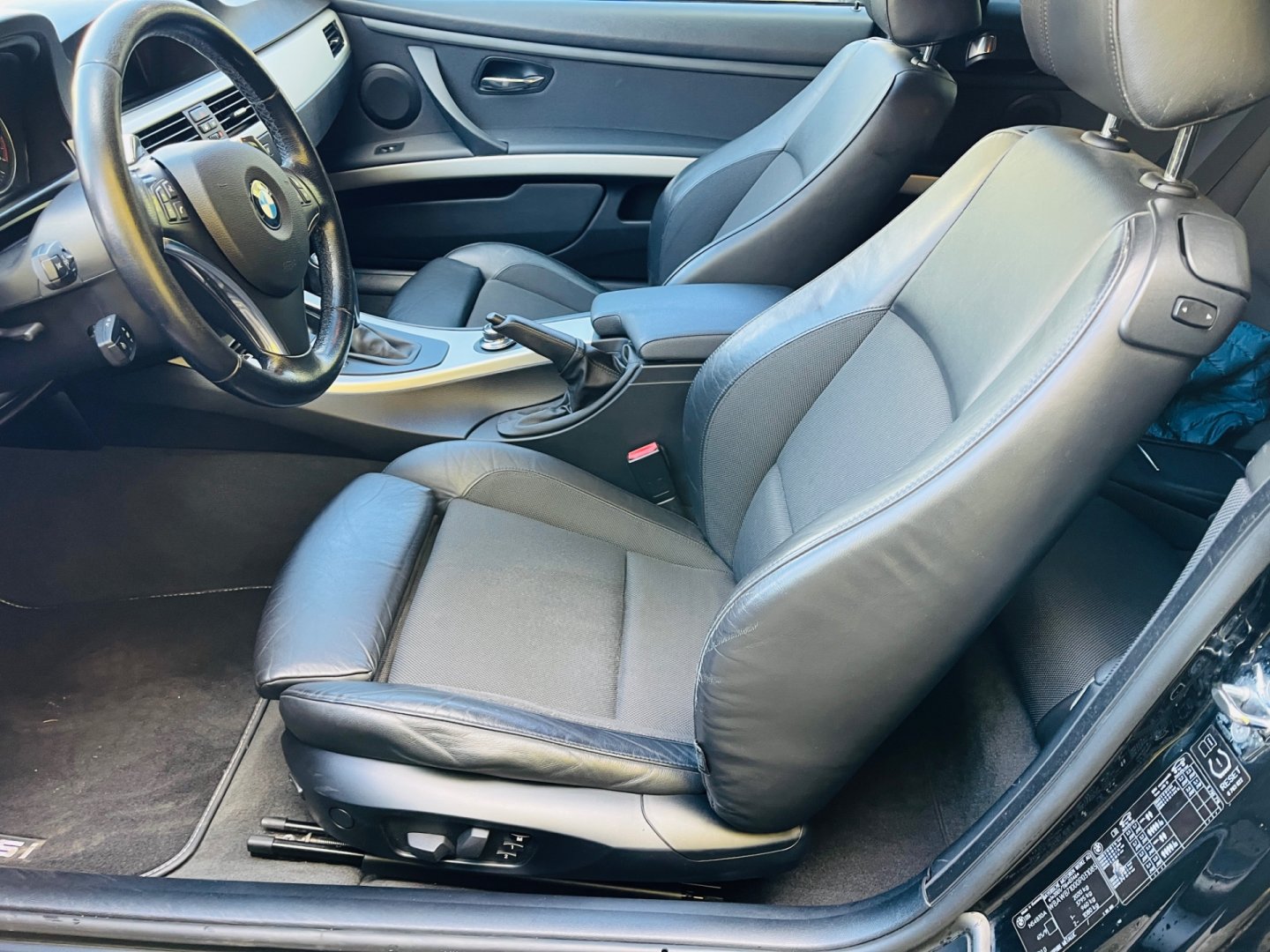 BMW Řada 3 3.0 i BENZÍN 225 kW