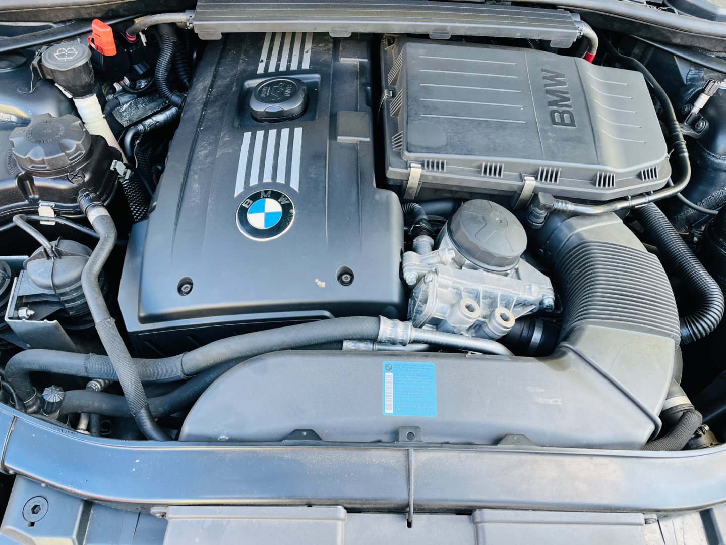 BMW Řada 3 3.0 i BENZÍN 225 kW