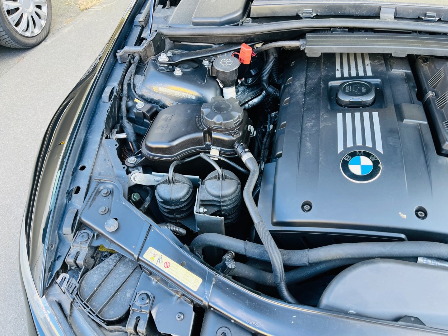 BMW Řada 3 3.0 i BENZÍN 225 kW