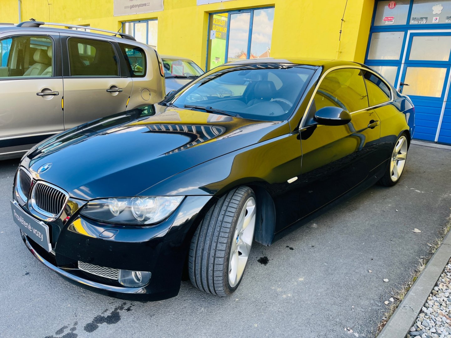 BMW Řada 3 3.0 i BENZÍN 225 kW