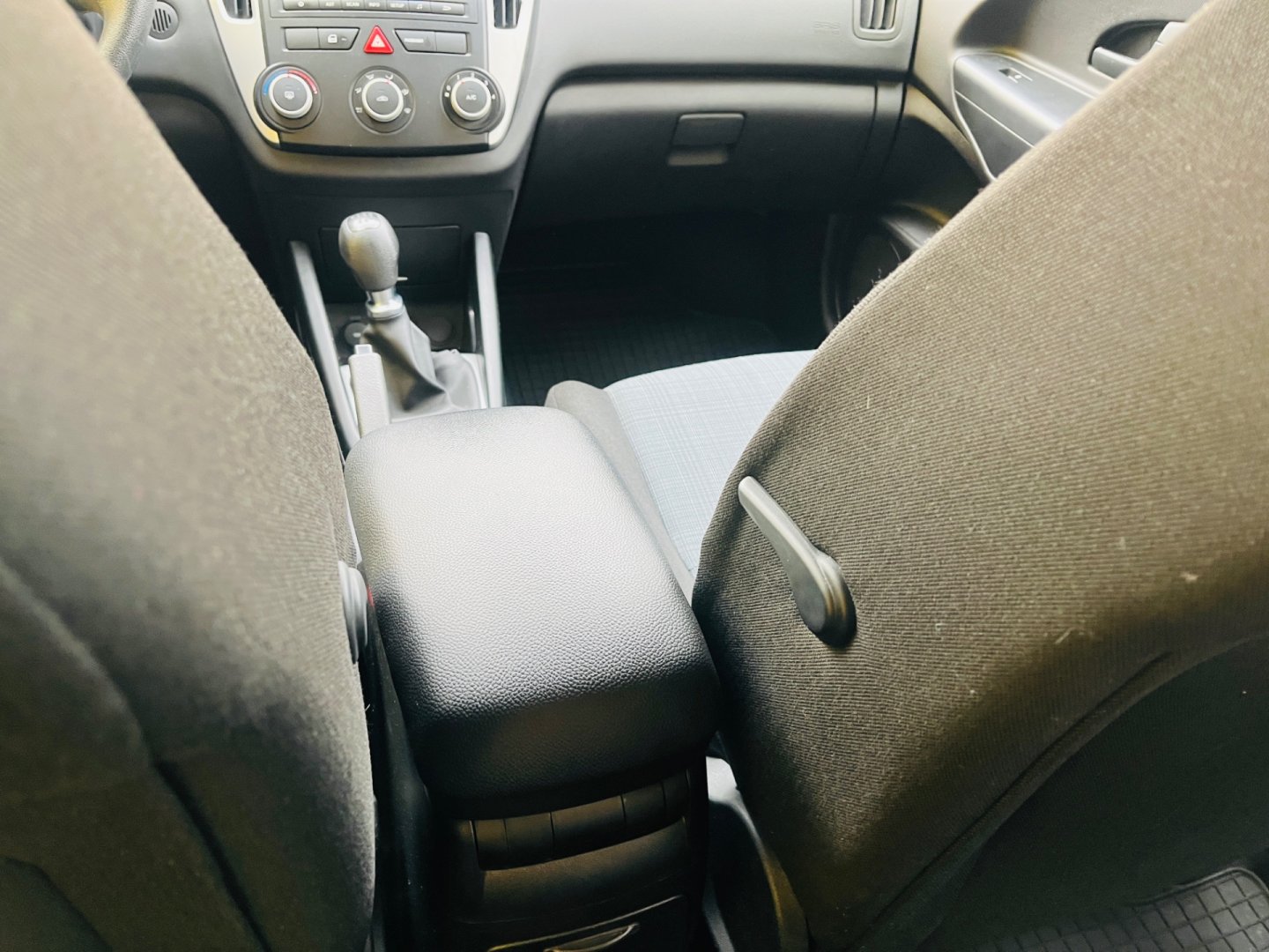 Kia Cee´d 1.4 i BENZÍN